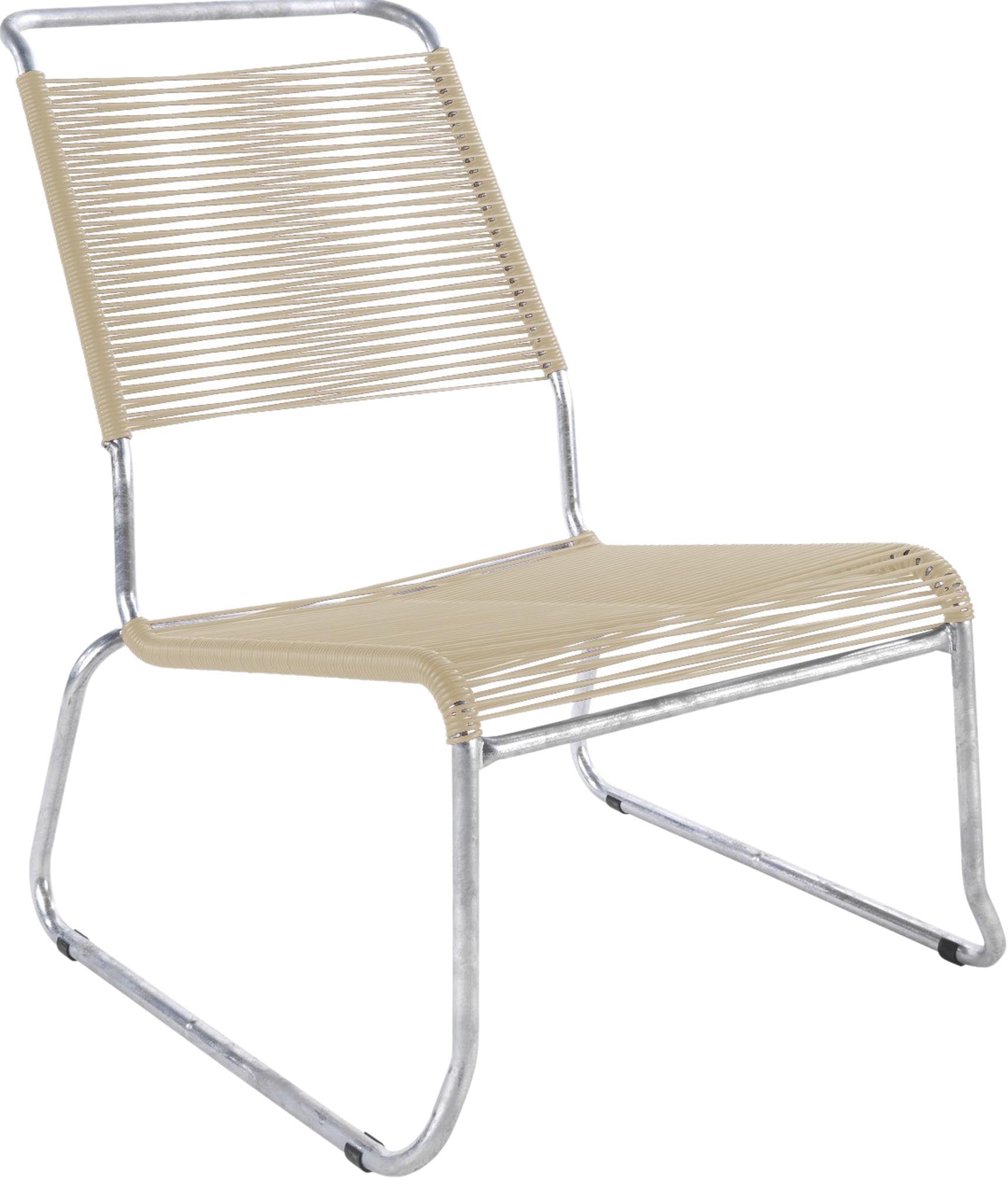 Säntis Kufenstuhl: Stilvoller Komfort mit Spaghetti-Design von Schaffner.