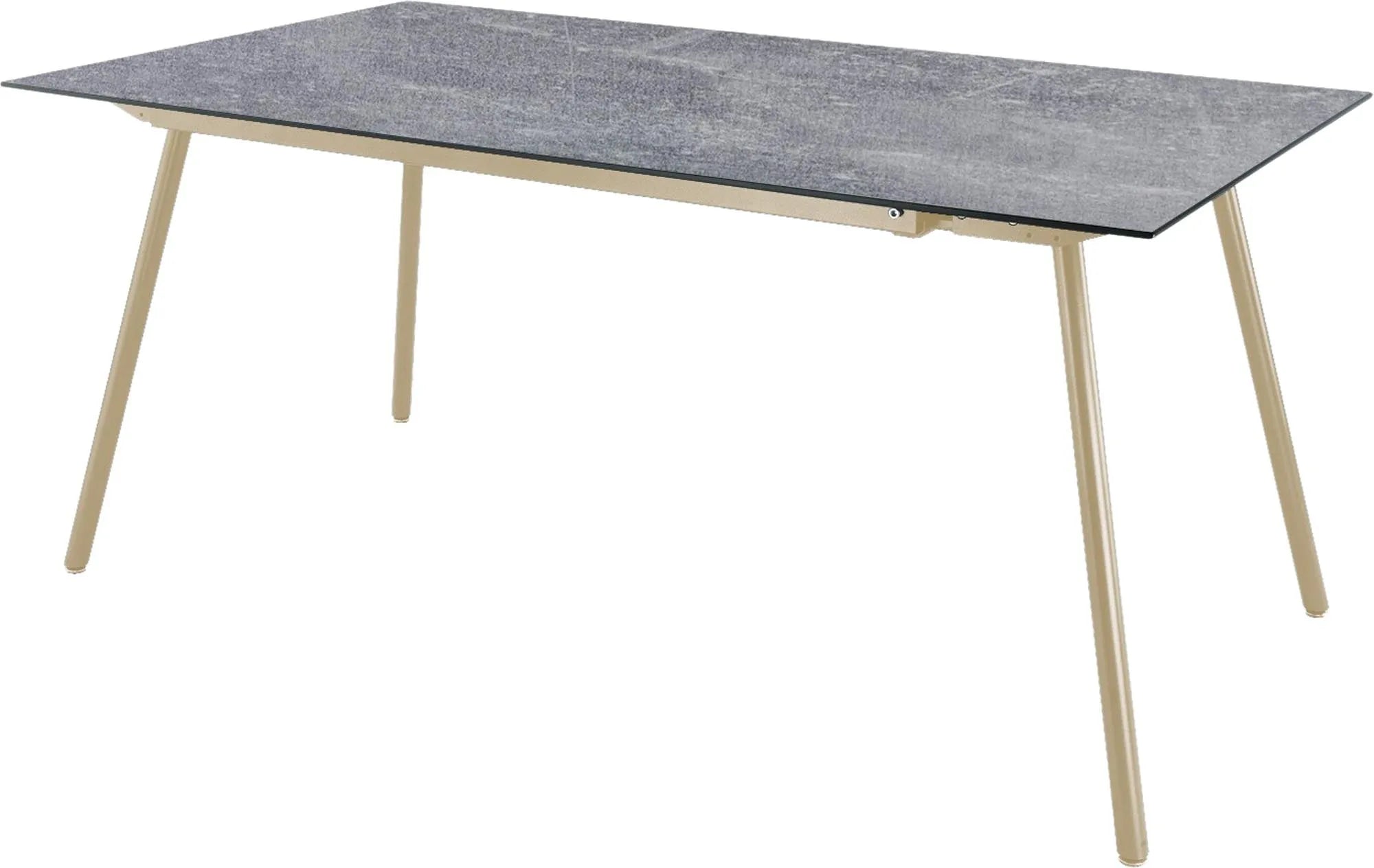 Fiberglastisch Locarno: Stilvoller Outdoor-Tisch von Schaffner.