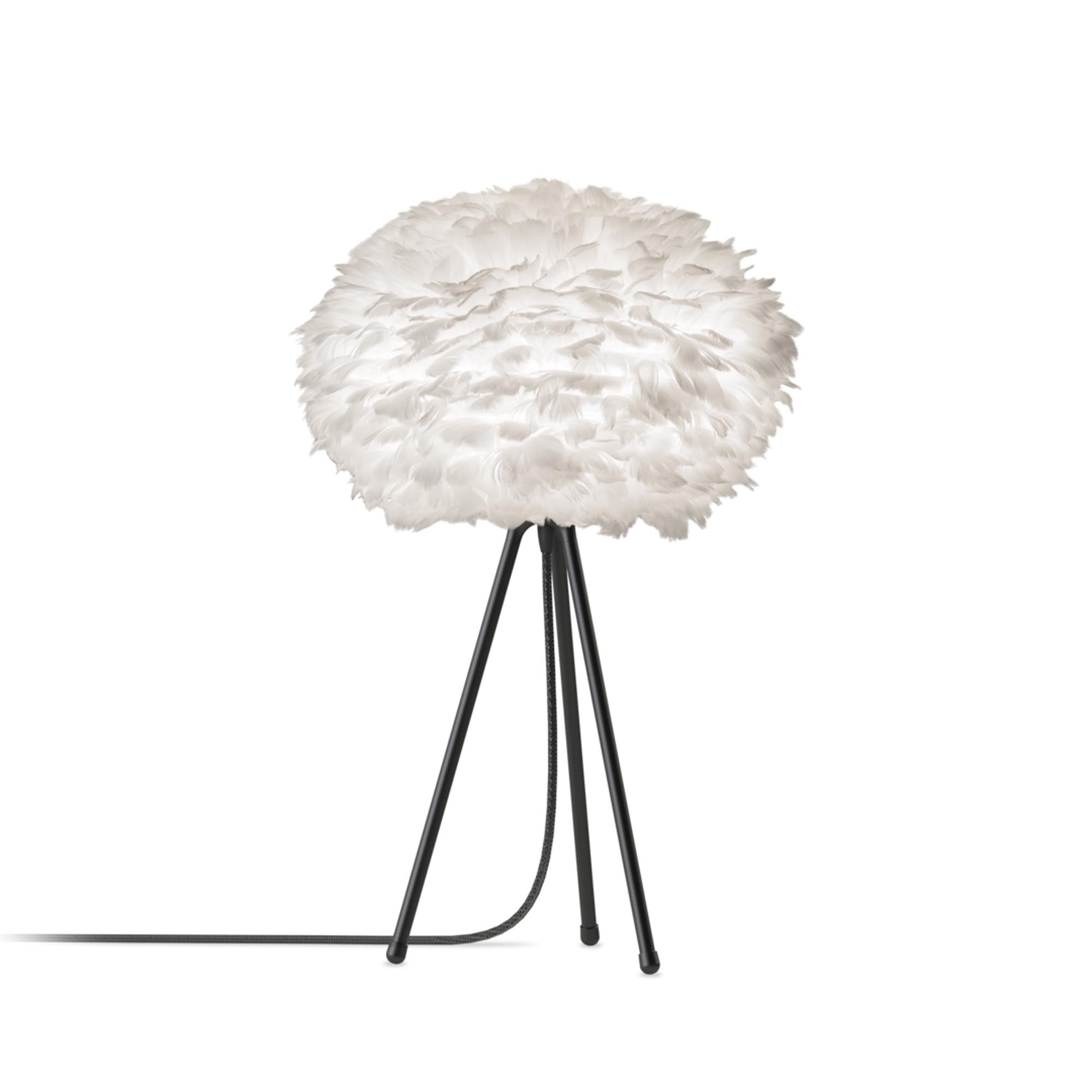 Eos Medium Lampenschirm von Umage: Elegante Pendelleuchte aus Gänsefedern, die warmes Licht und stilvolles Design vereint. Ideal für jeden Raum.