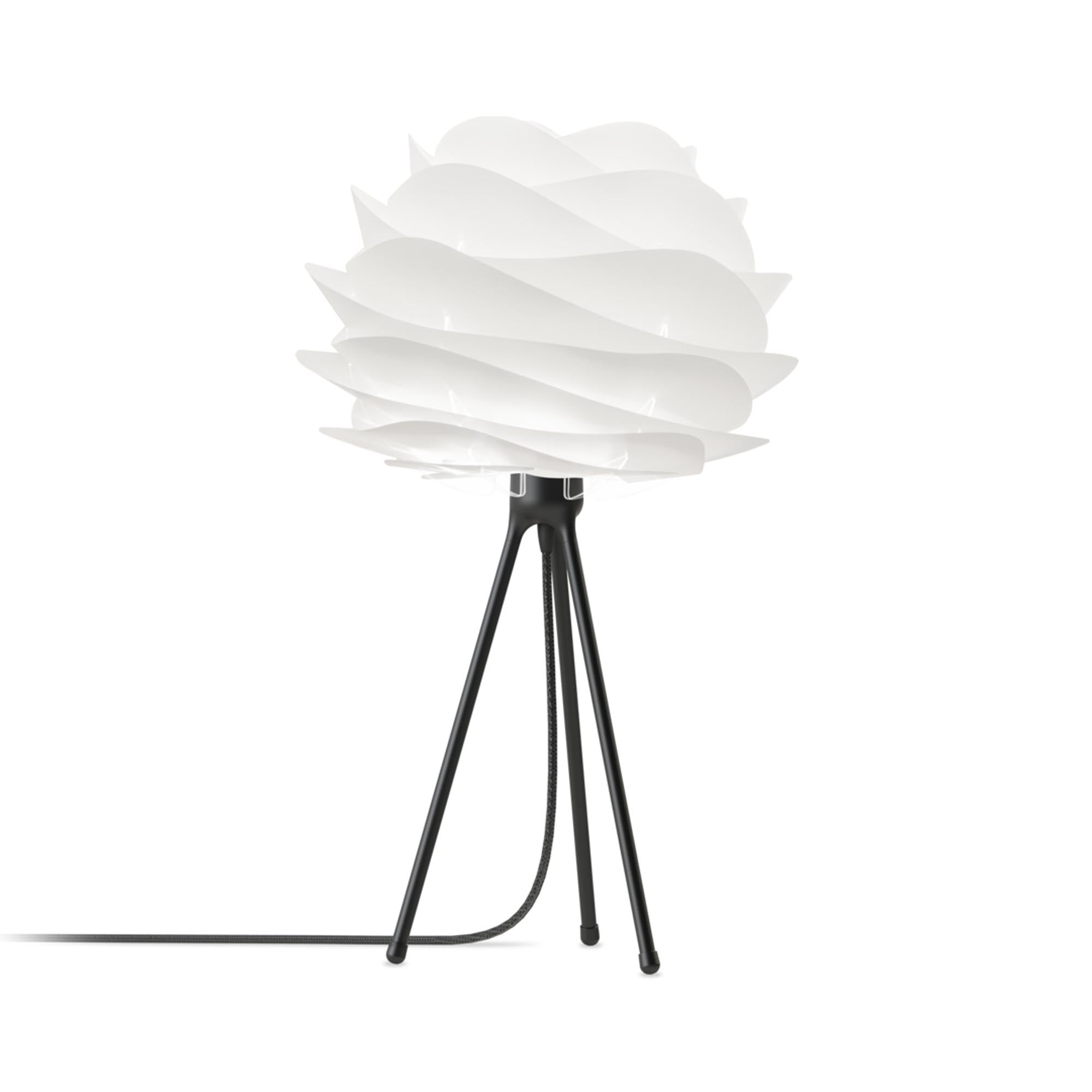 Eleganter Carmina Mini Lampenschirm von Umage: Hochwertige Materialien, vielseitige Farben und nachhaltiges Design für einladende Beleuchtung.
