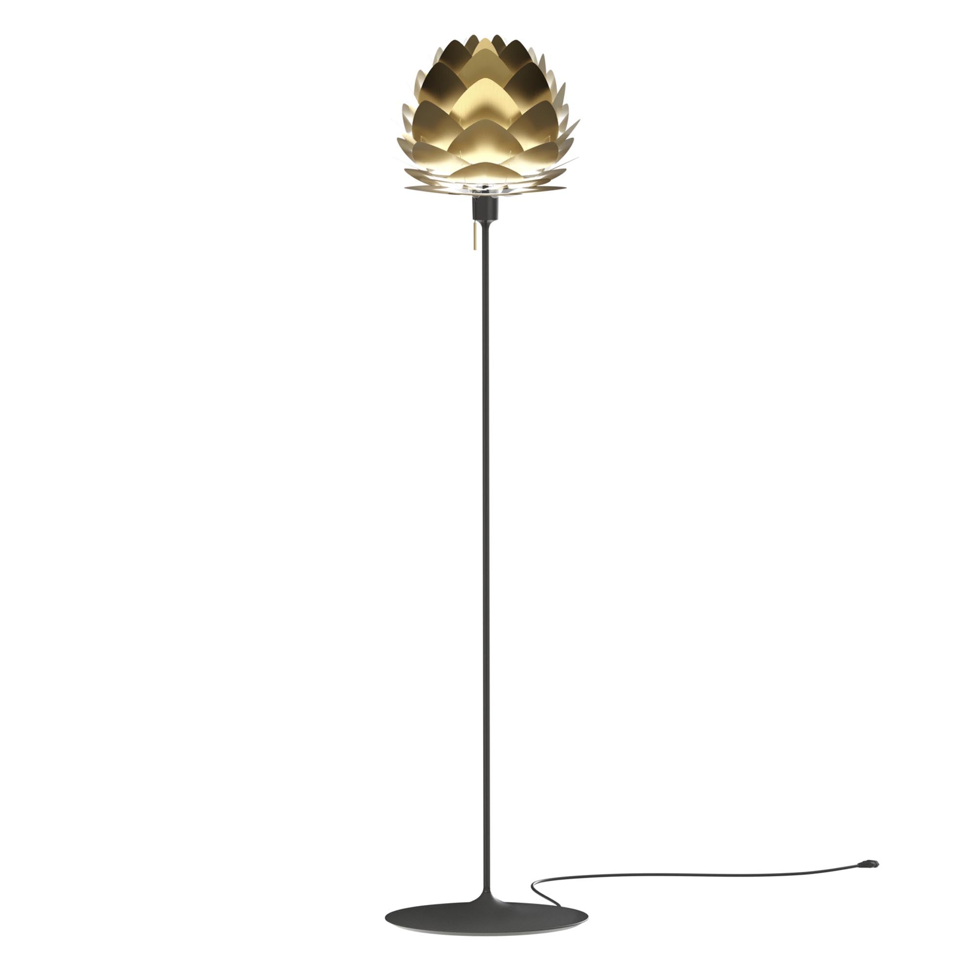 Entdecken Sie den Aluvia Mini Lampenschirm von Umage – ein elegantes, naturinspiriertes Design aus langlebigem Aluminium, ideal für jeden Raum.