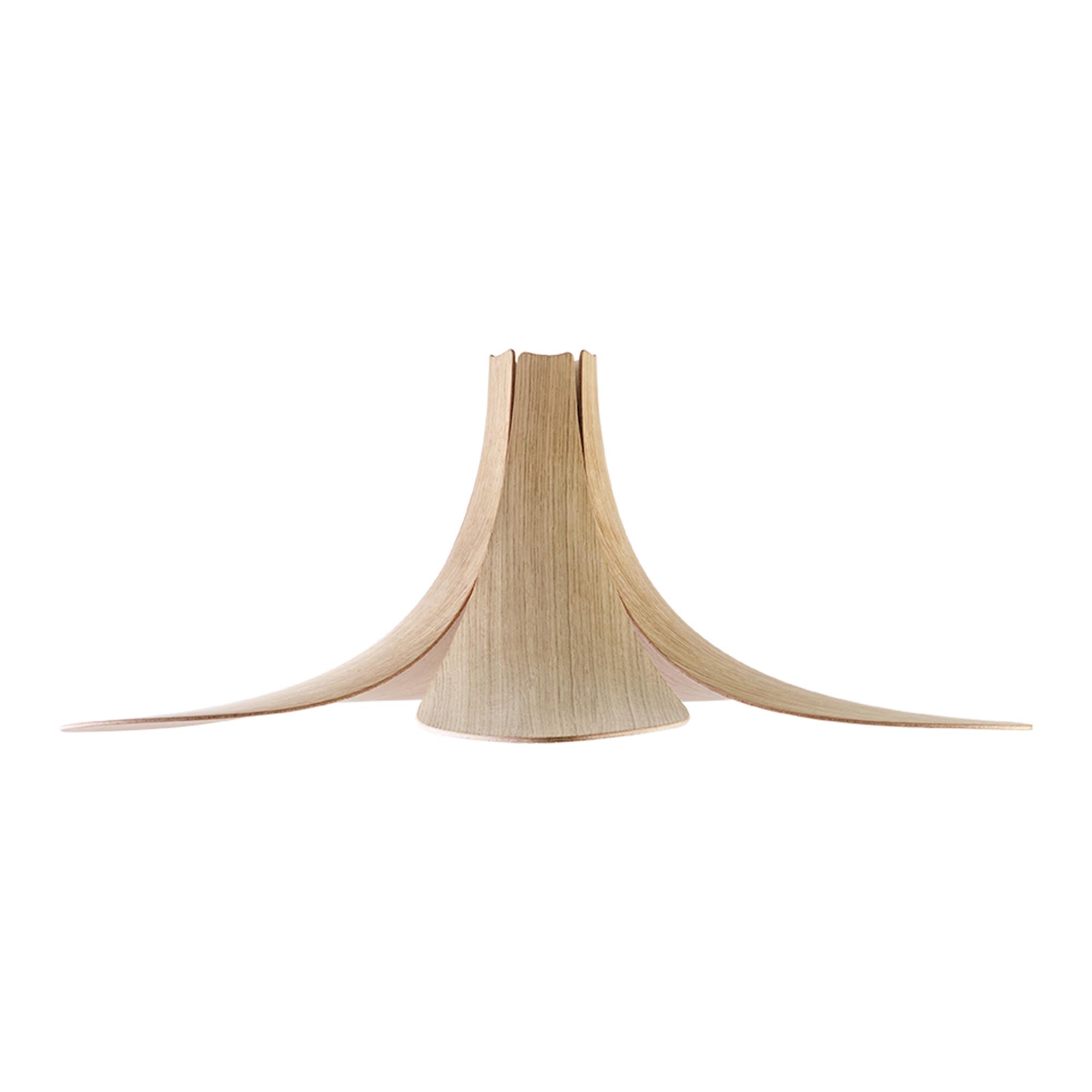Der Jazz Lampenschirm von Umage: Elegantes Design aus 3D-Furnier und hellem Eichenholz, inspiriert von Frangipani-Blüten.