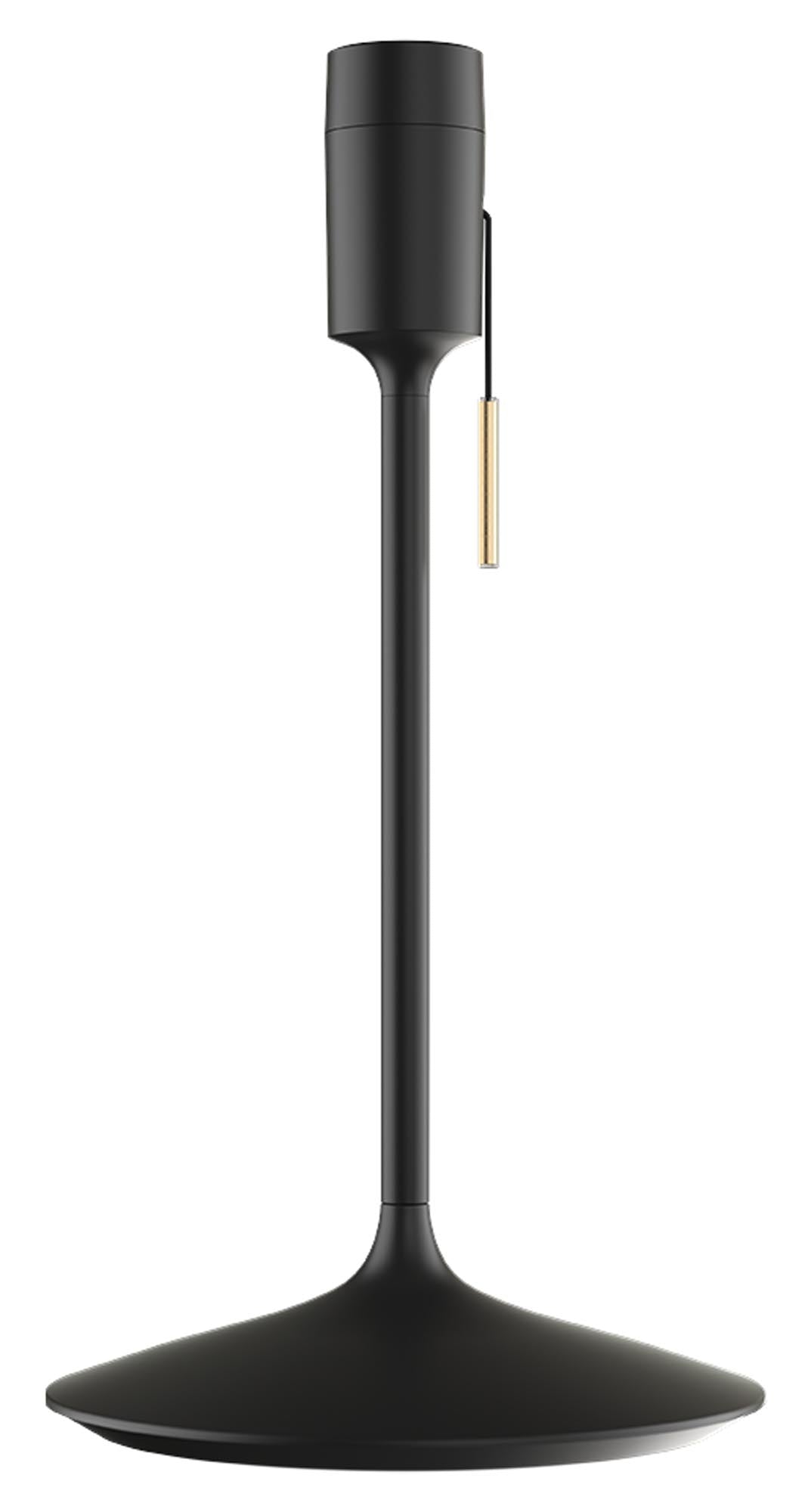 Stilvolle Santé Tischleuchte von Umage, inspiriert von Champagnerflöten. Mit integriertem USB-Anschluss und verschiedenen Farben für jeden Einrichtungsstil.