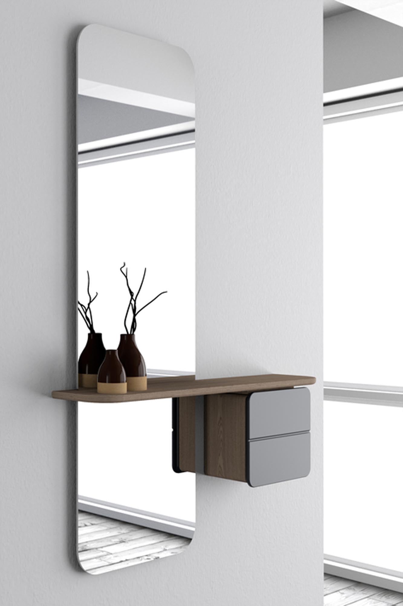 Minimalistisches Umage Wandregal aus Eiche für stilvolle Räume.