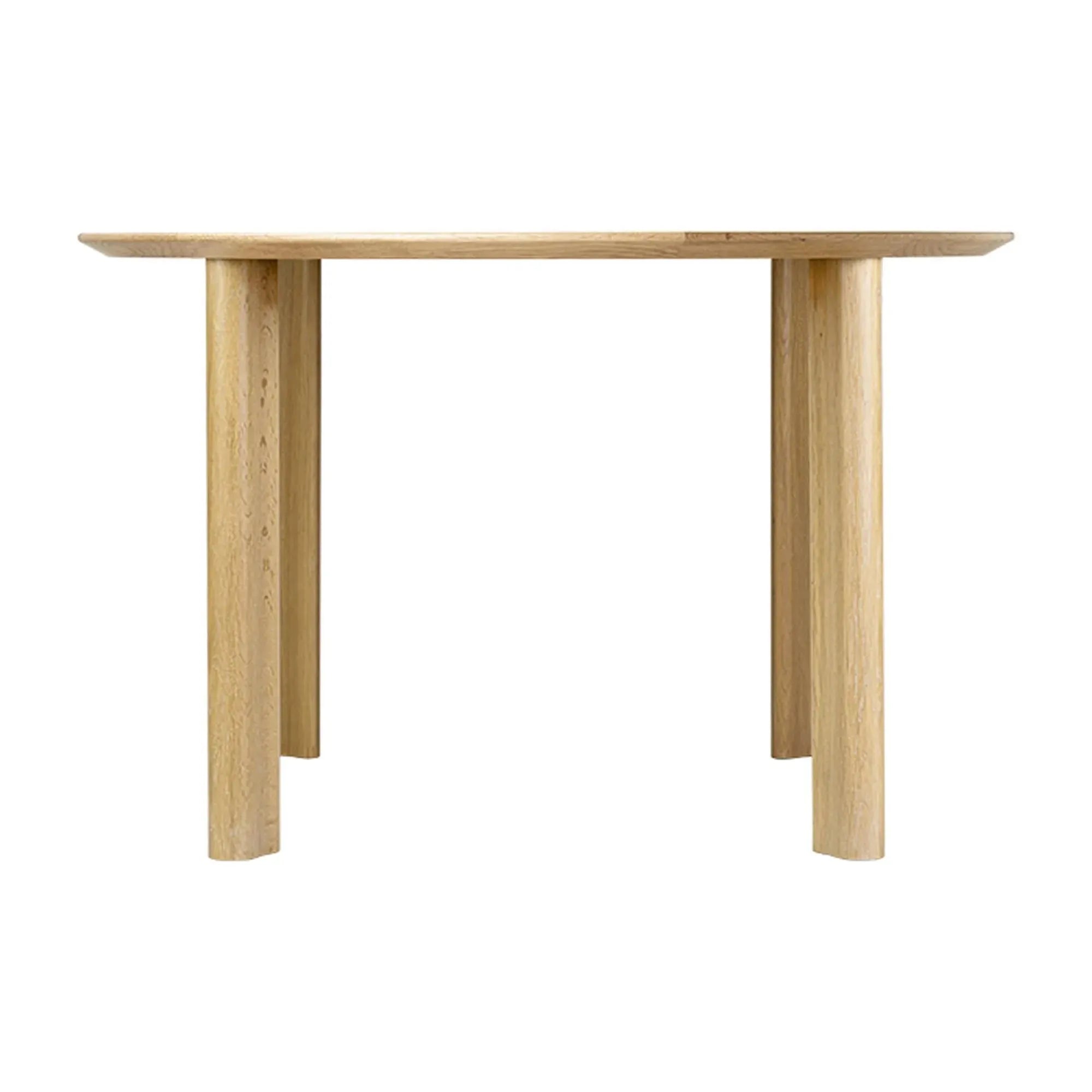 Moderner Comfort Circle Esstisch von Umage für gesellige Runden.