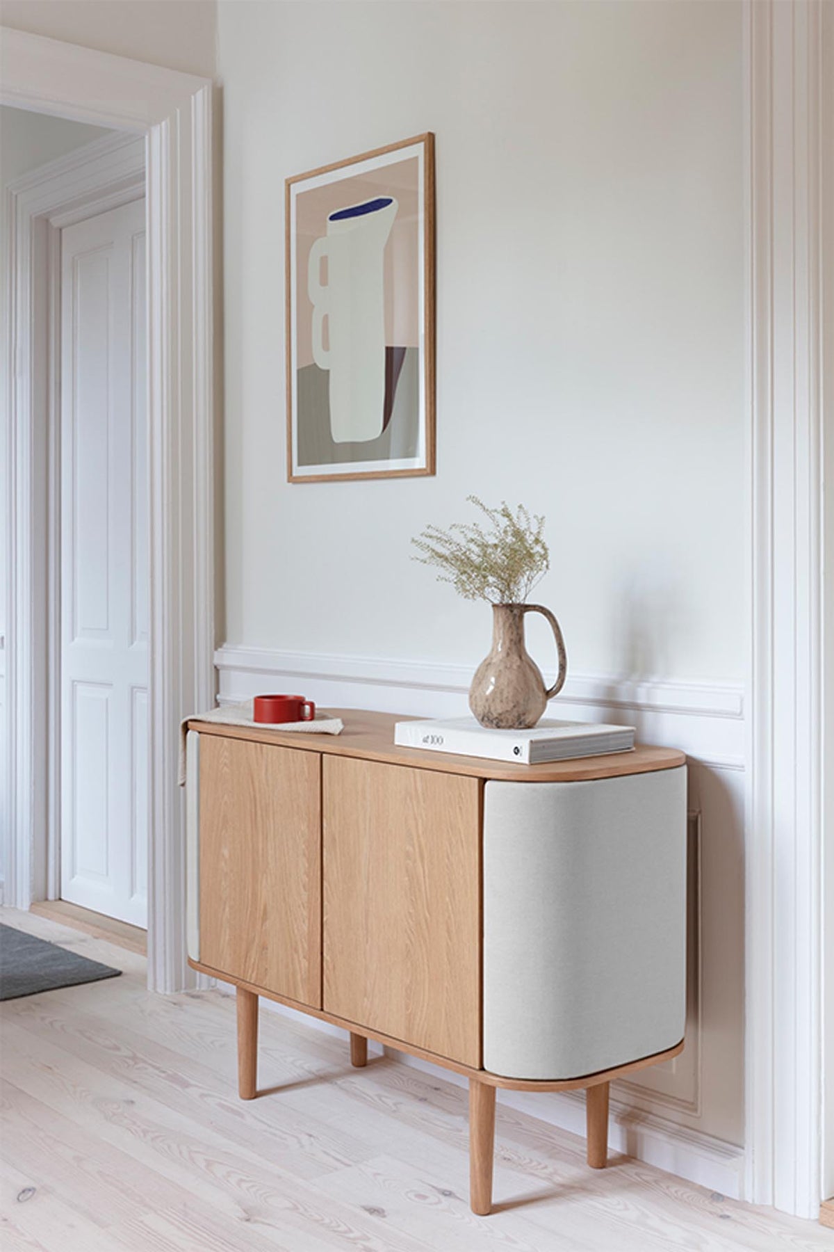 Treasures 3-türig Sideboard in Sterling präsentiert im Onlineshop von KAQTU Design AG. Sideboard ist von Umage