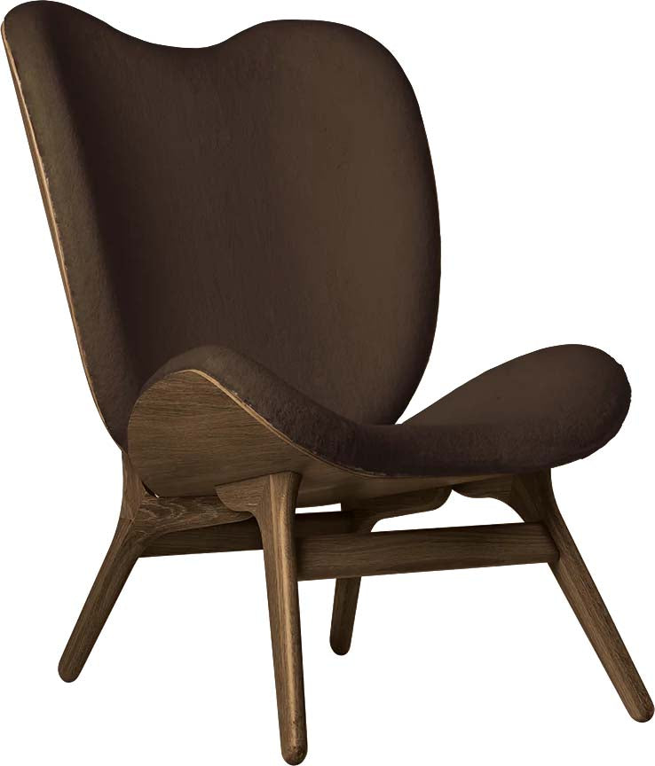 Entdecken Sie den A Conversation Piece Tall Sessel von Umage – skandinavisches Design, das Stil und Gemütlichkeit vereint.