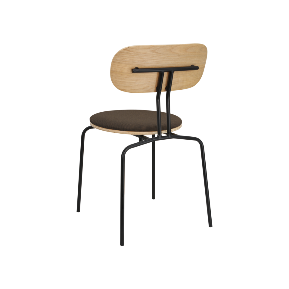 Curious Stuhl gepolstert in Mocca präsentiert im Onlineshop von KAQTU Design AG. Stuhl ist von Umage