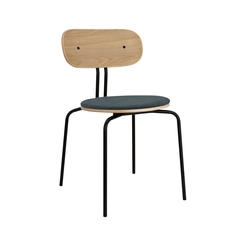 Curious Stuhl gepolstert in Quantom Blue präsentiert im Onlineshop von KAQTU Design AG. Stuhl ist von Umage