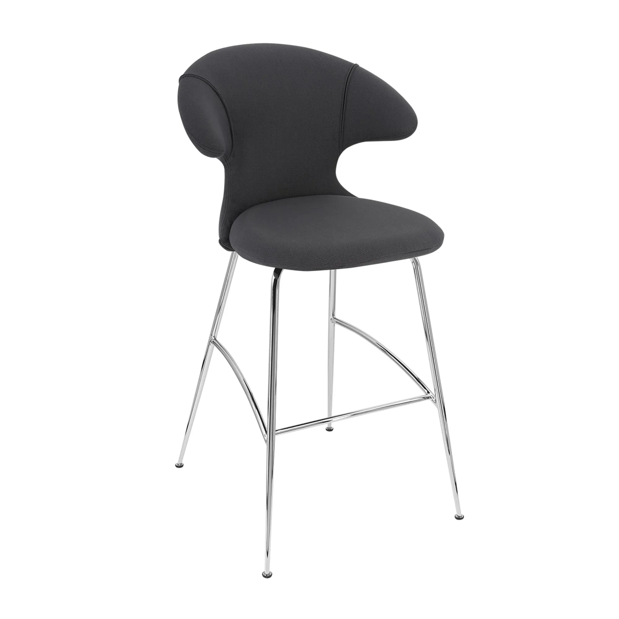 Umage Barstuhl: Komfort und Stil in skandinavischem Design.