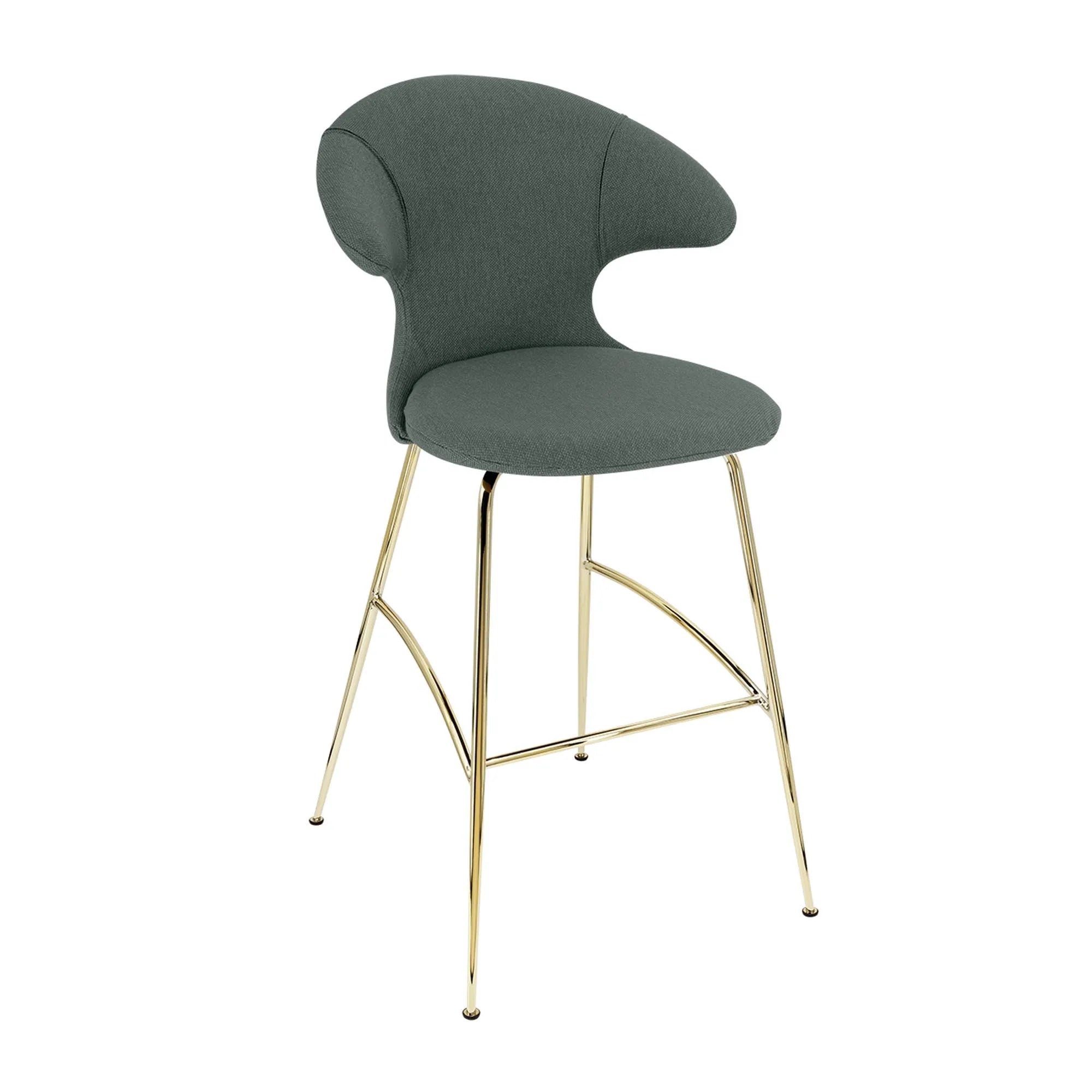Umage Barstuhl: Komfort und Stil in skandinavischem Design.