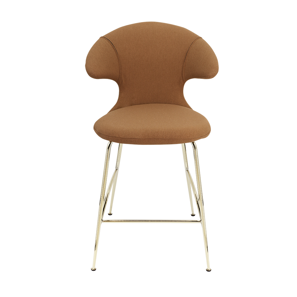 Time Flies Counter Stuhl in Caramel präsentiert im Onlineshop von KAQTU Design AG. Barstuhl mit Armlehne ist von Umage