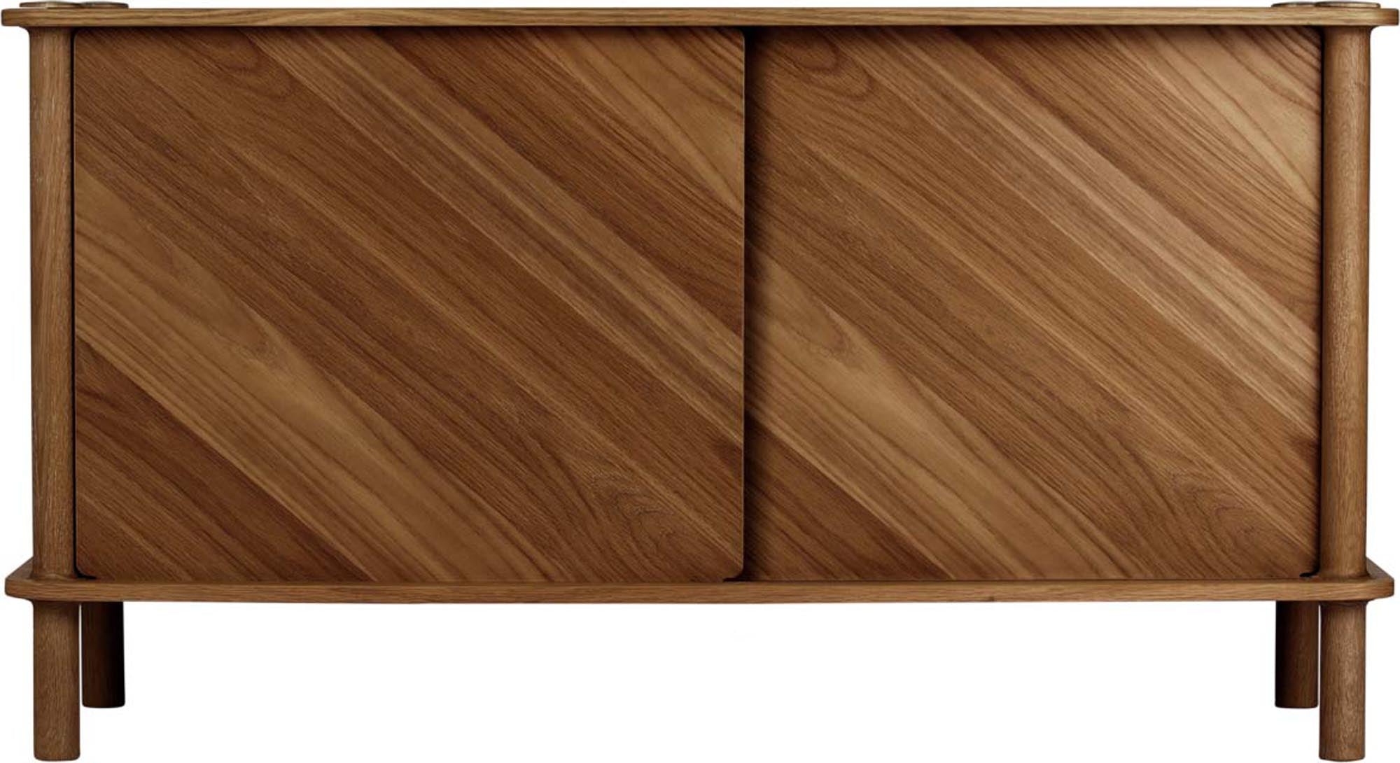 Modernes Italic Sideboard von Umage mit zwei eleganten Holztüren.