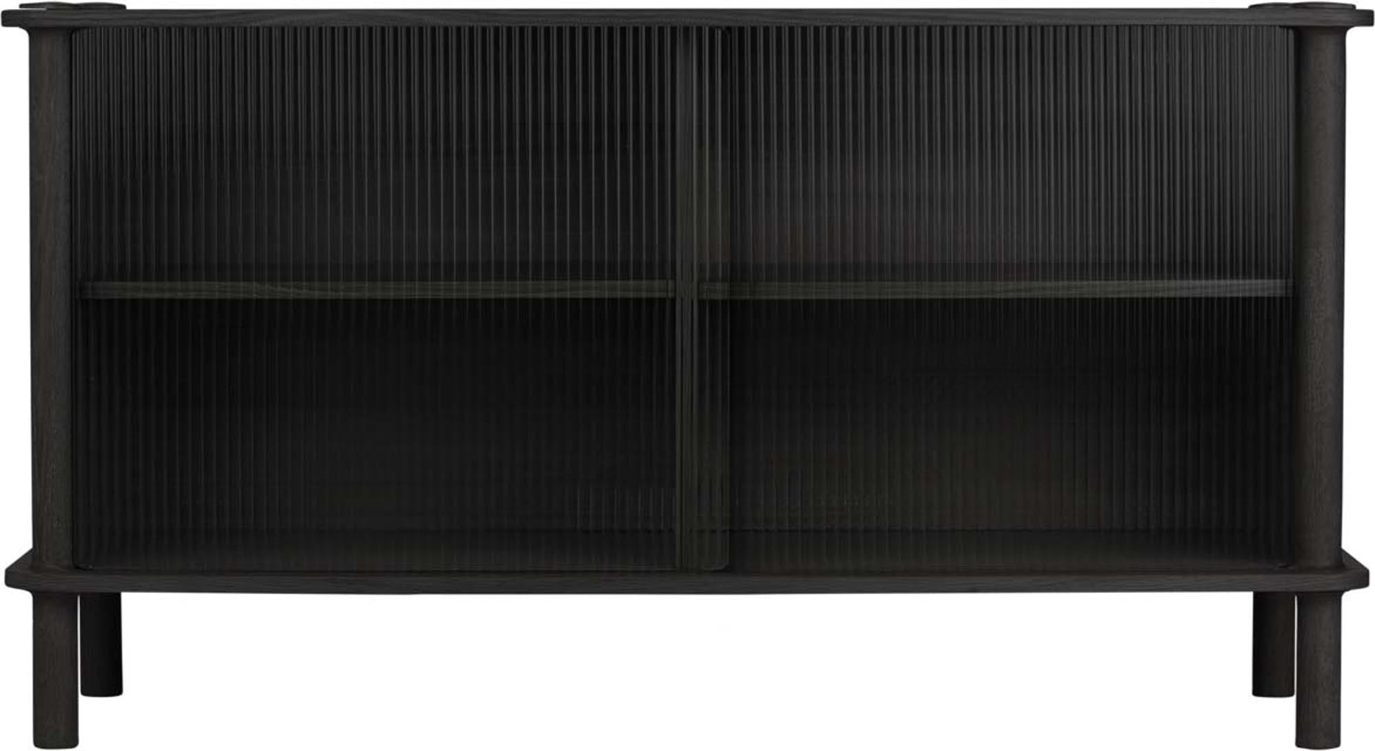 Stilvolles Italic Sideboard von Umage mit zwei Glastüren.