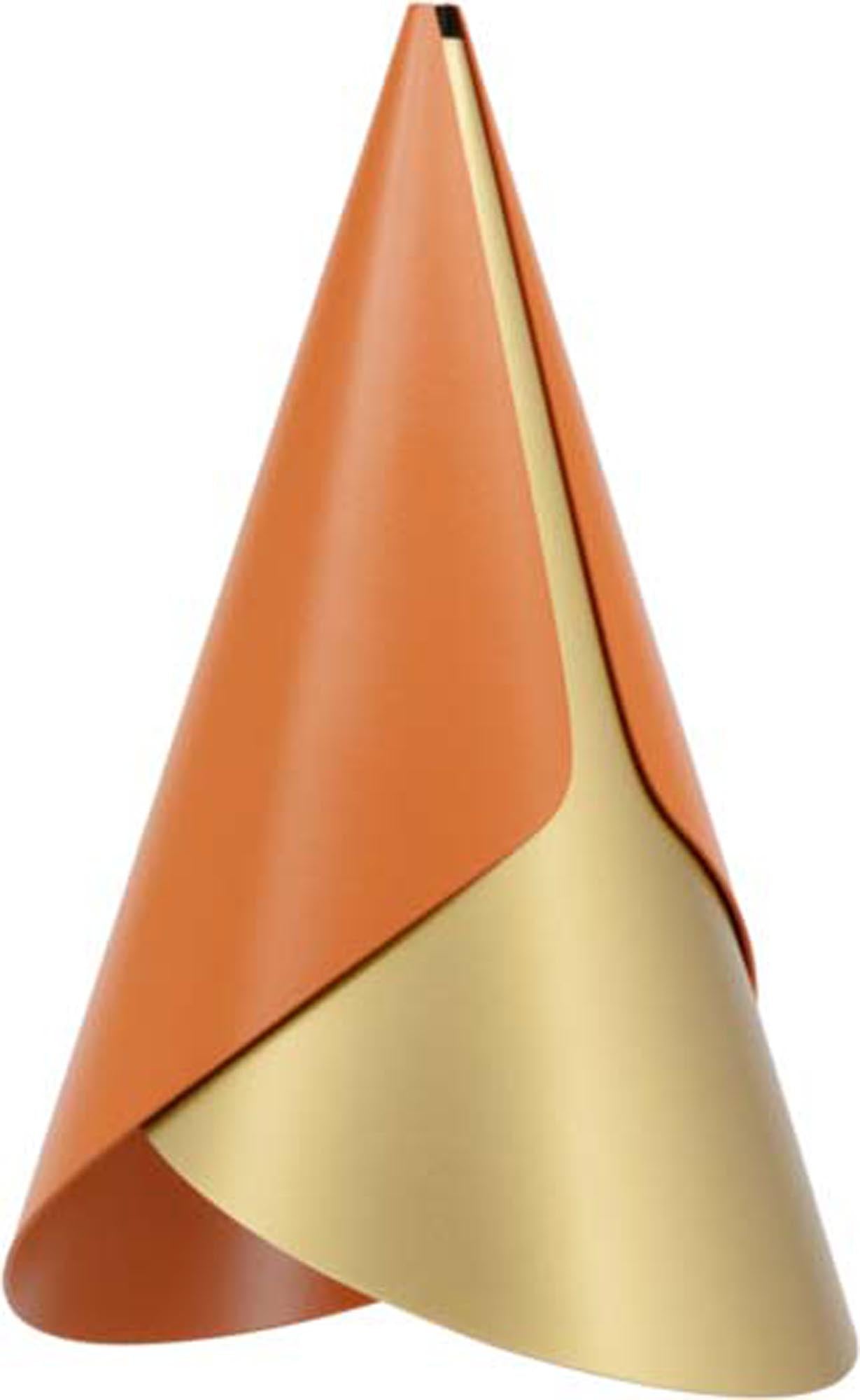 Cornet Lampenschirm: Vielseitiges Design in 16 modernen Farben.