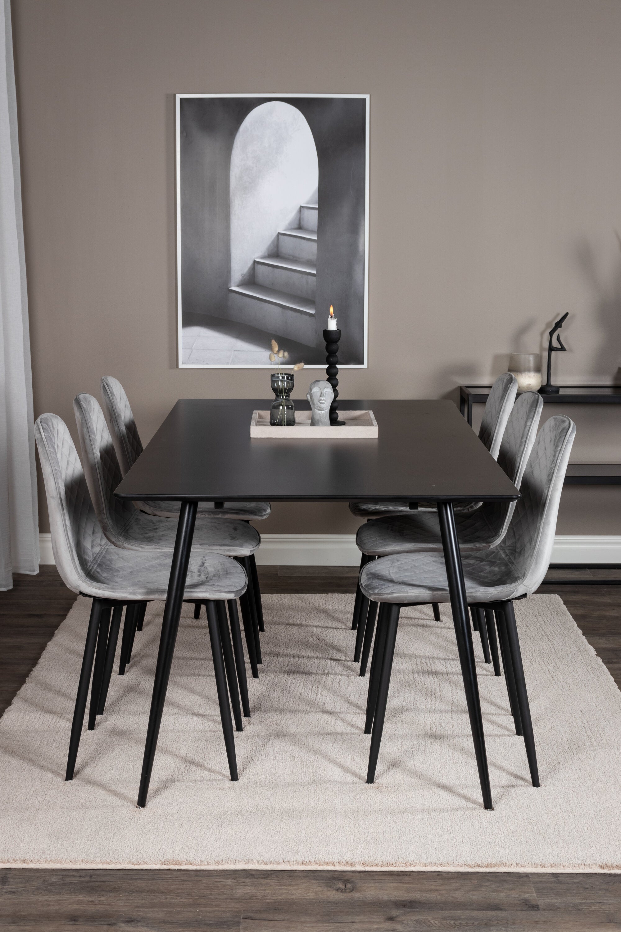 Silar Esszimmerset + Polar 180cm/6St. in Grau / Schwarz präsentiert im Onlineshop von KAQTU Design AG. Esszimmerset ist von Venture Home