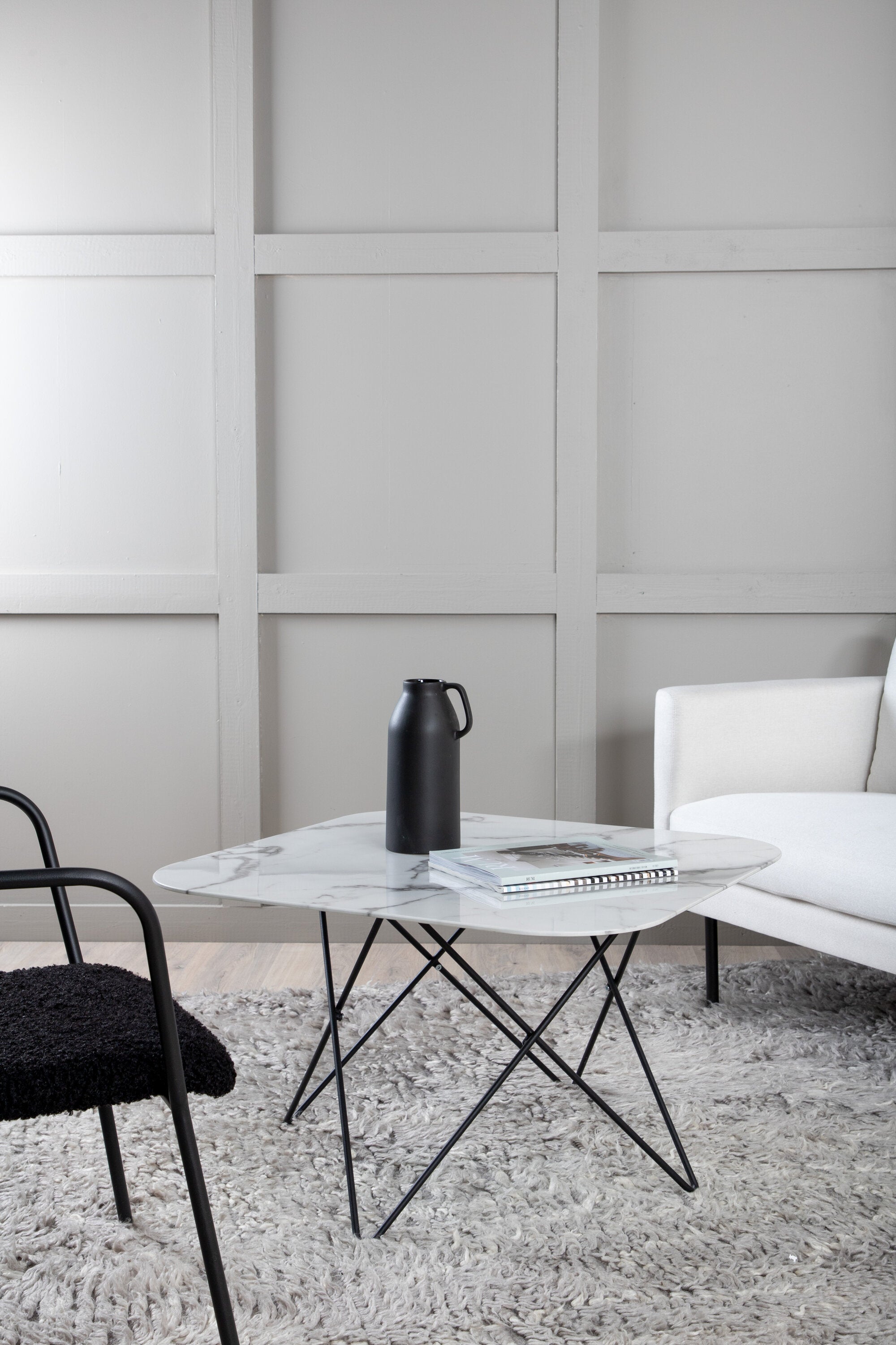 Tristar Beistelltisch in Weiss / Schwarz präsentiert im Onlineshop von KAQTU Design AG. Beistelltisch ist von Venture Home