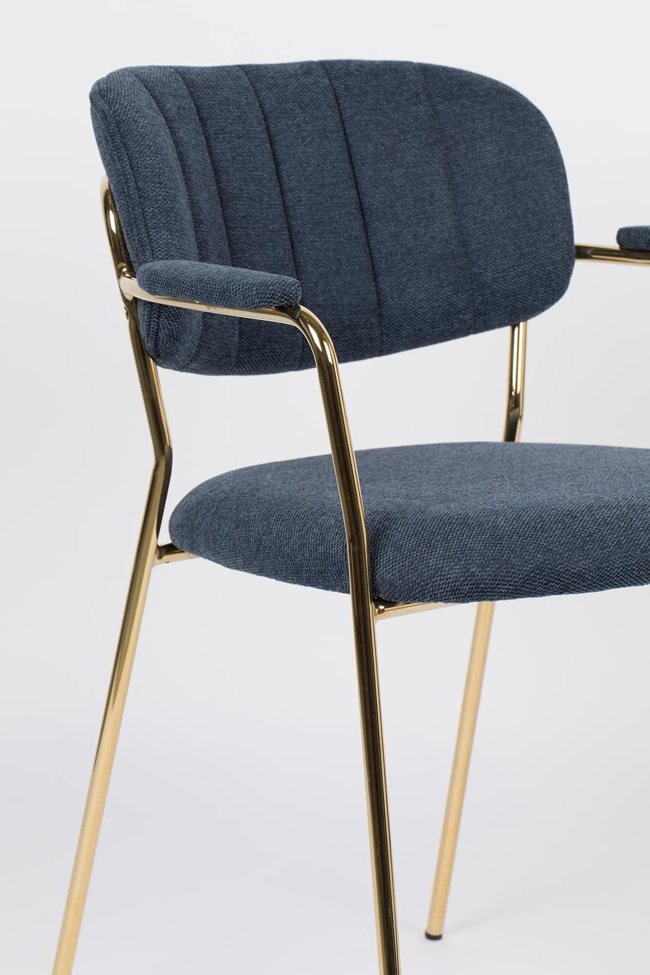 Komfortabler Jolien Stuhl mit Polsterung von White Label Living.