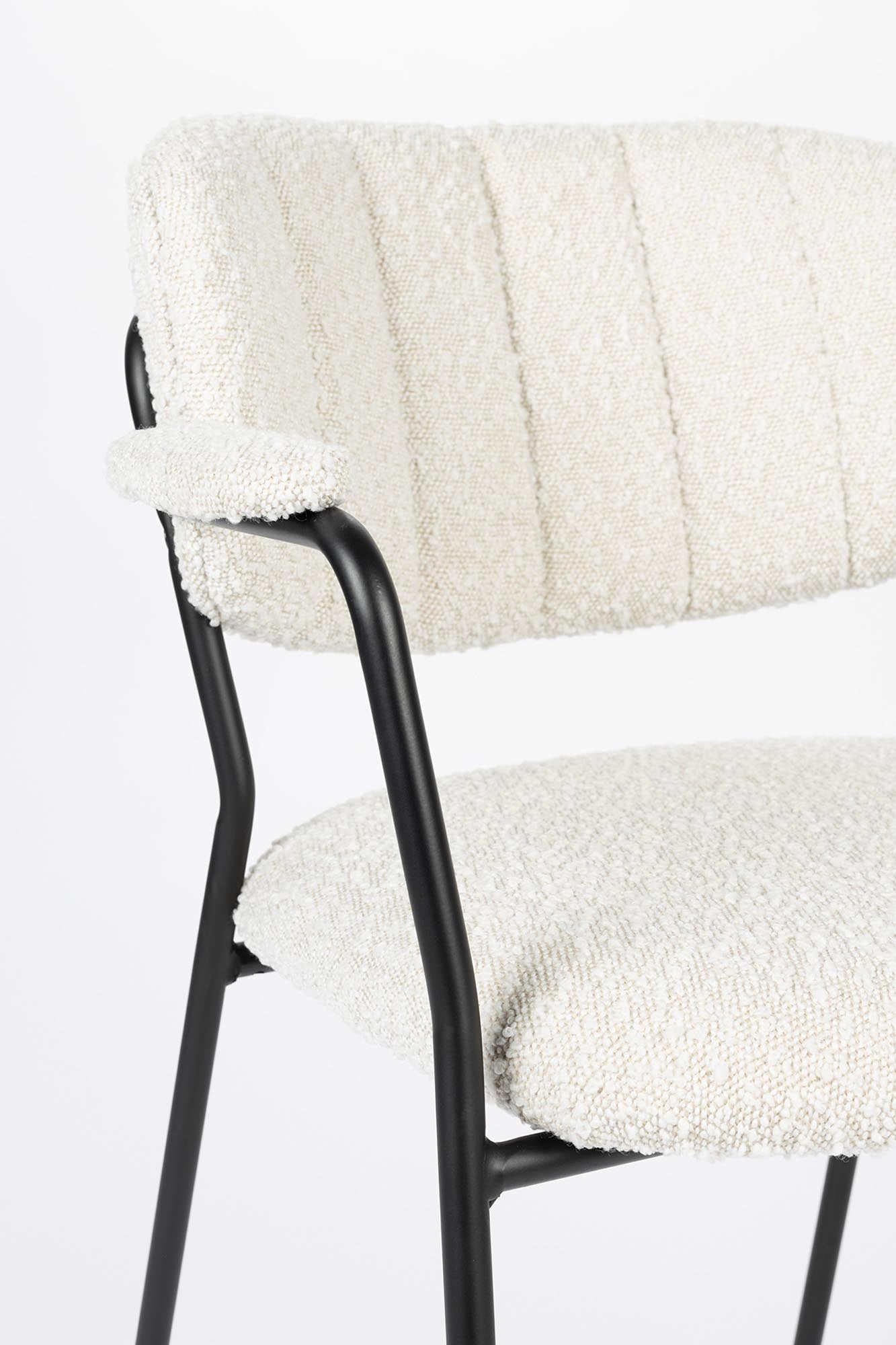 Stilvoller Jolien Armlehnstuhl, gepolstert, von White Label Living.