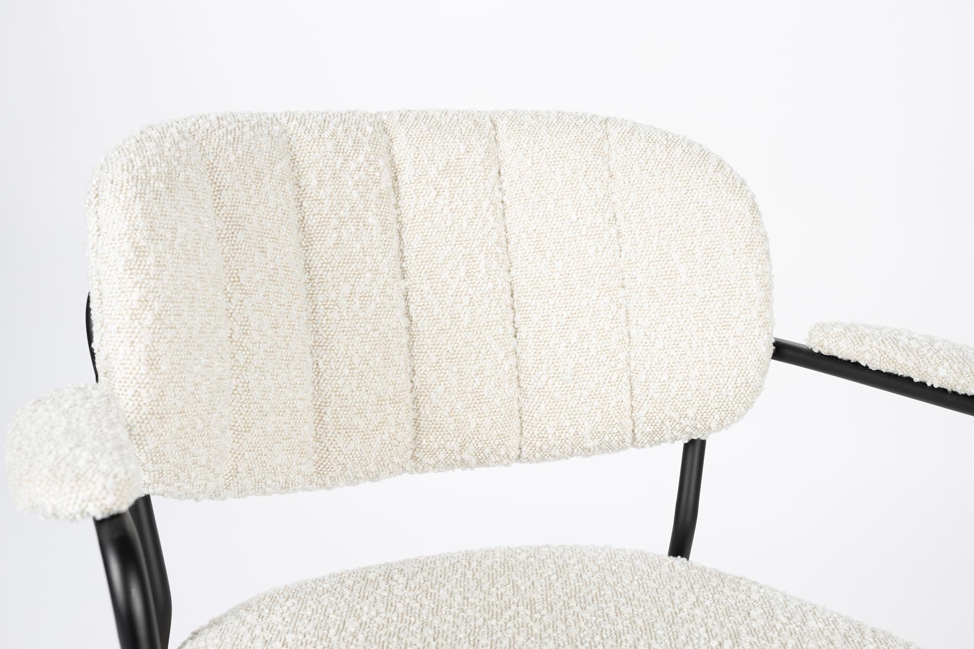 Stilvoller Jolien Armlehnstuhl, gepolstert, von White Label Living.