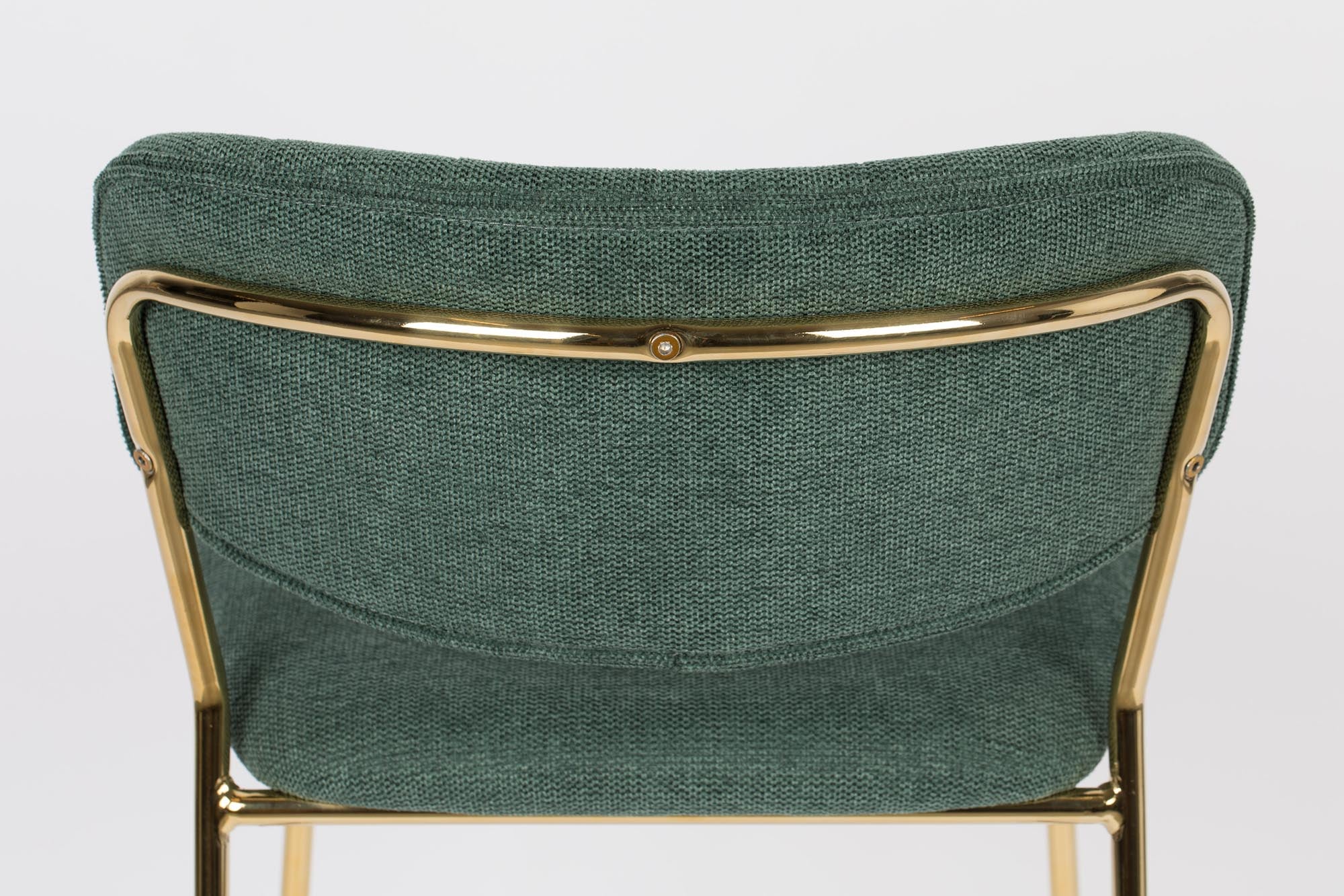 Der stilvolle Barstuhl Jolien von White Label Living vereint gepolsterten Komfort mit modernem Design – ideal für jede Bar oder Küche.