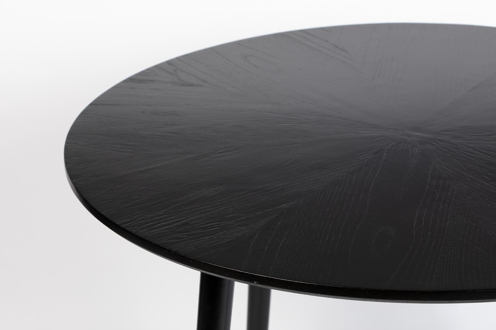 Moderner Esstisch Fabio von White Label Living – elegantes Eichenholz, großzügig und einladend für gesellige Abende. Ideal für jedes Esszimmer.