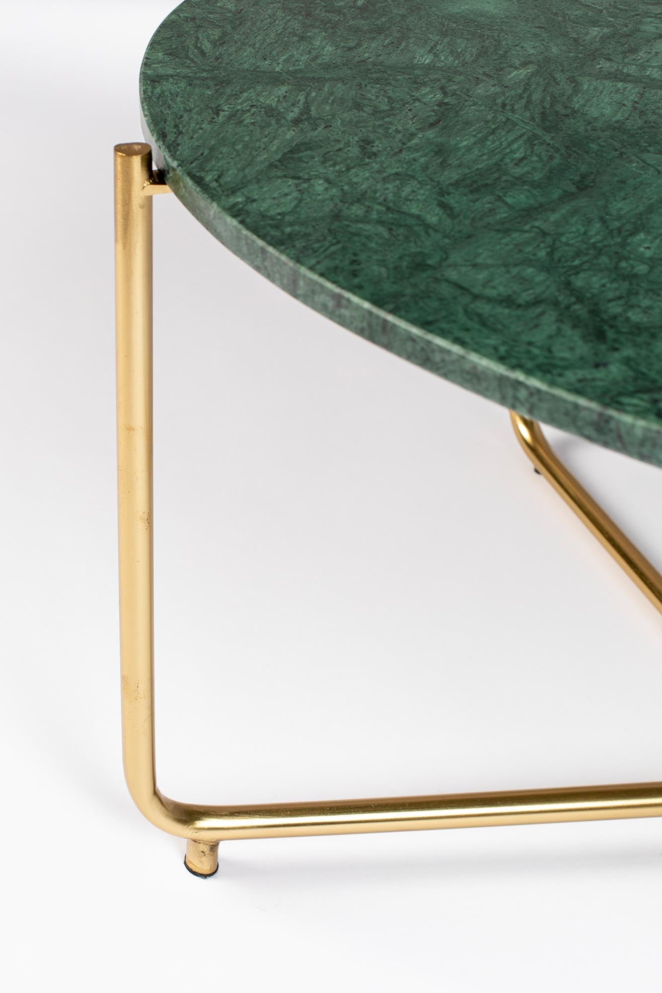 Luxuriöser TIMPA MARBLE Tisch: Zeitloses Highlight für jeden Raum.