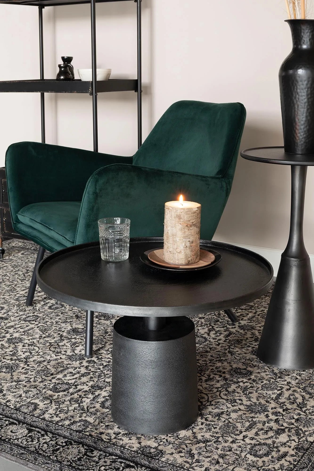 MASON Beistelltisch: Zeitloses Design für Ihr stilvolles Zuhause.