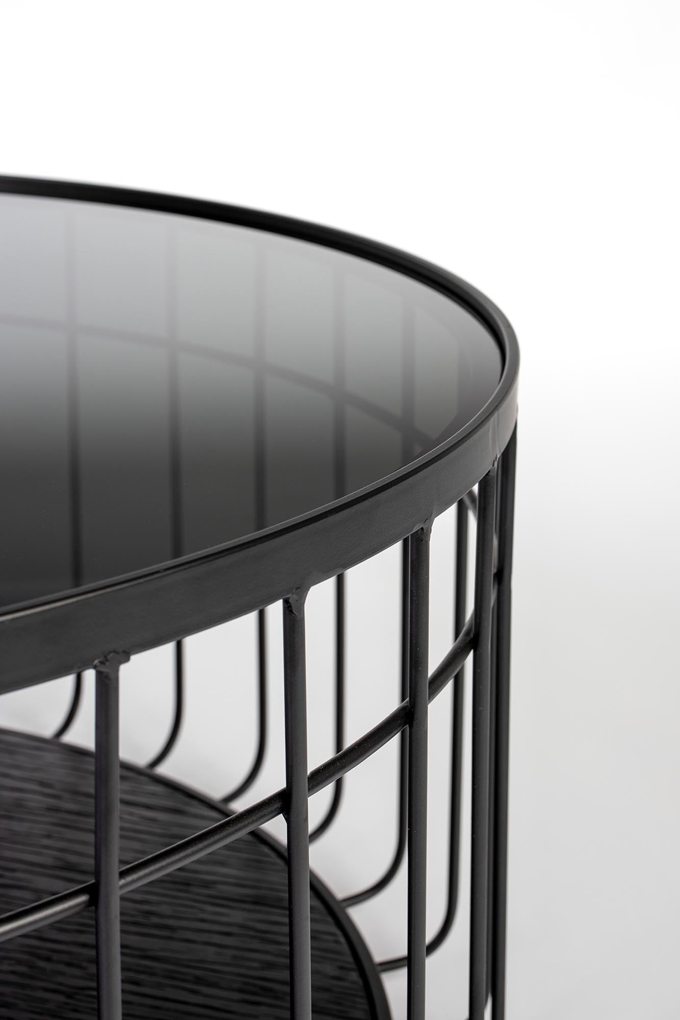 Eleganter Beistelltisch LANCE von White Label Living: Ideal für moderne Wohnräume, vereint Funktionalität und ästhetisches Design.