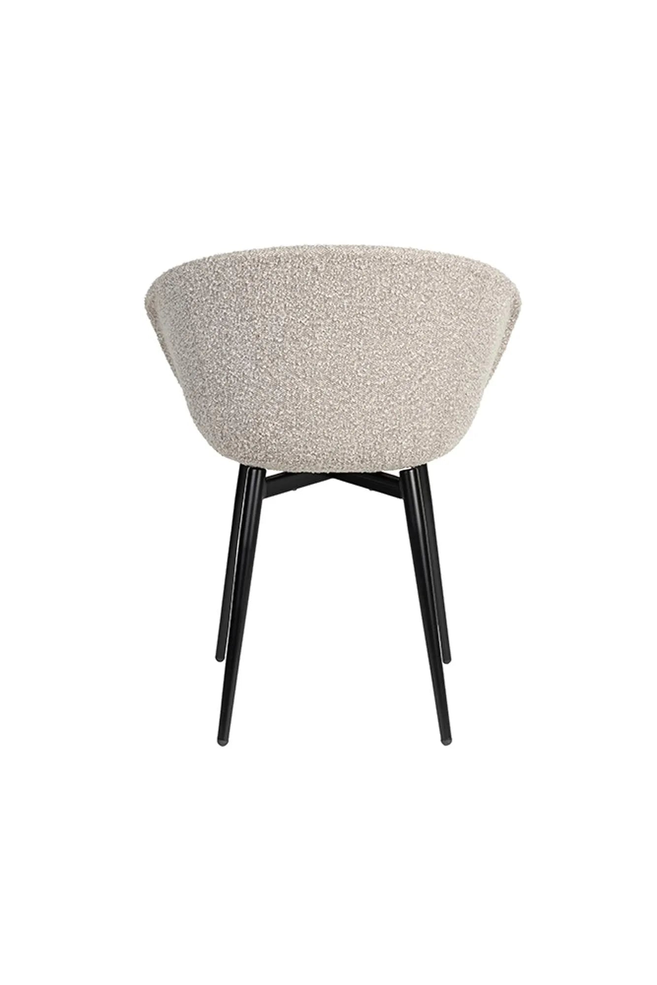 Eleganter Stuhl Charly: Perfekte Ergänzung für moderne Interieurs.