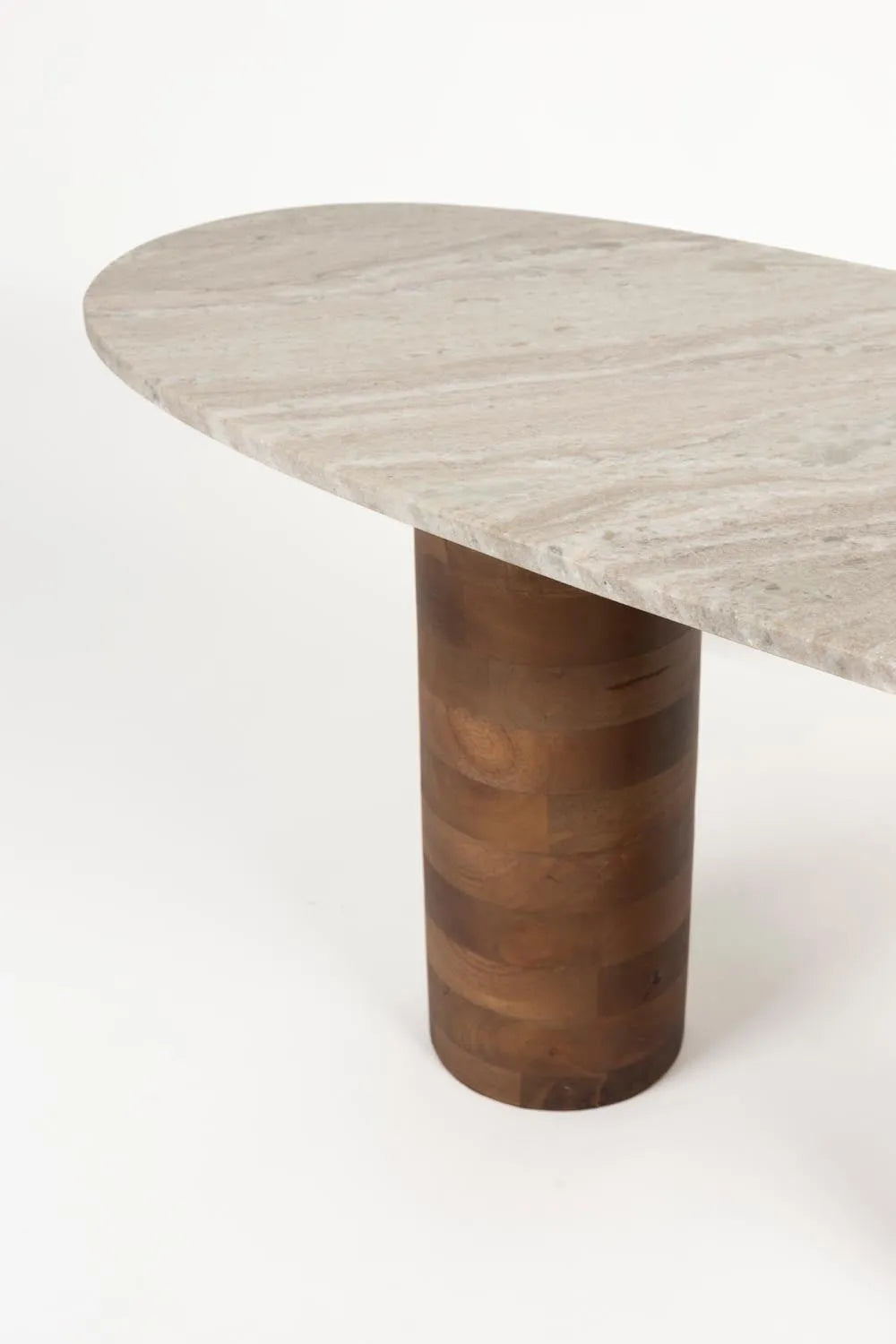 Stilvoller Kouk Couchtisch von White Label Living mit Marmor-Design.