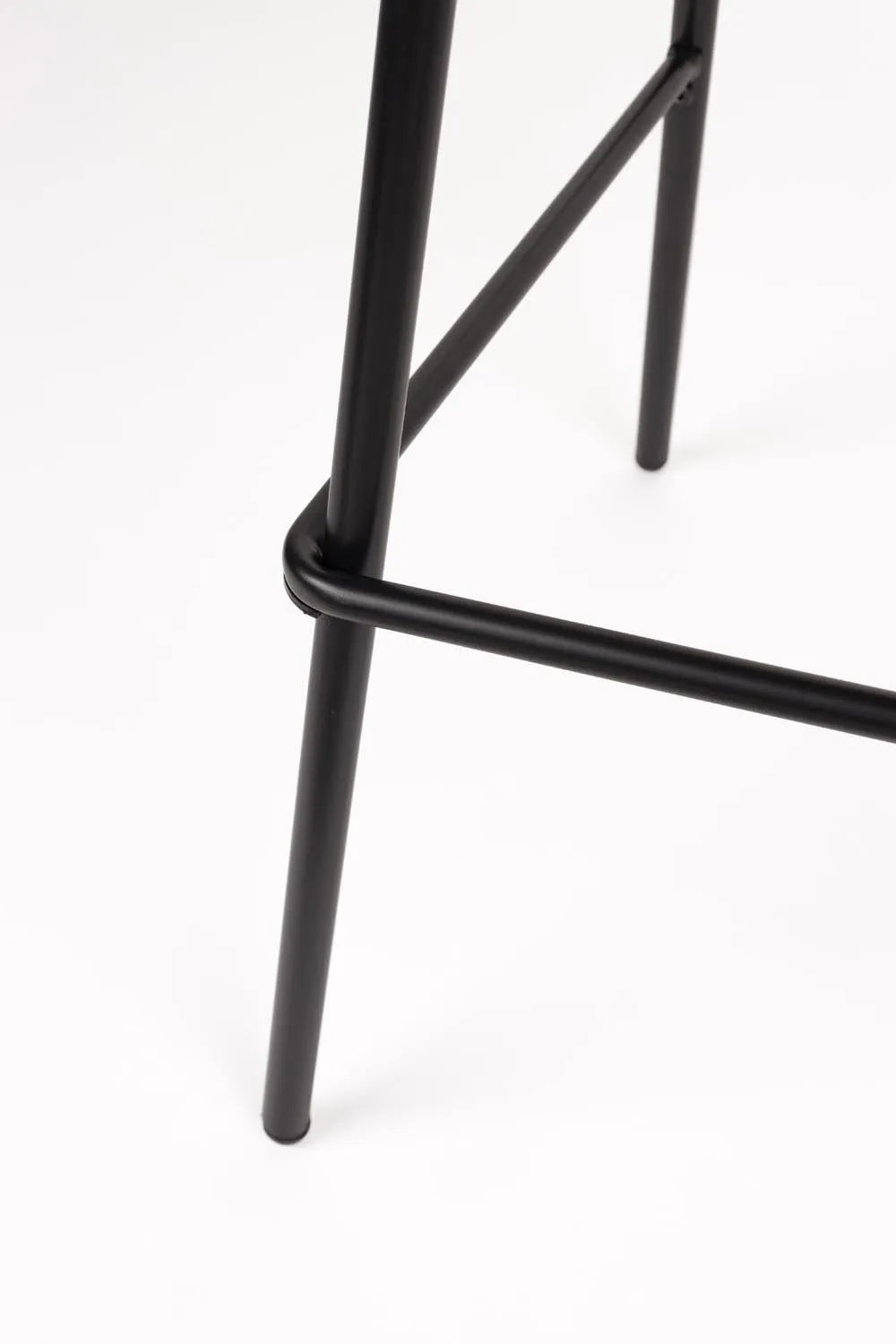 Barhocker Joa Terra: Stilvoller Komfort für moderne Wohnräume.