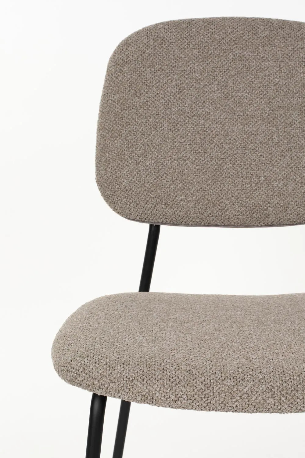 Eleganter Roos Stuhl in Beige: Perfekte Ergänzung für Ihr Interieur.