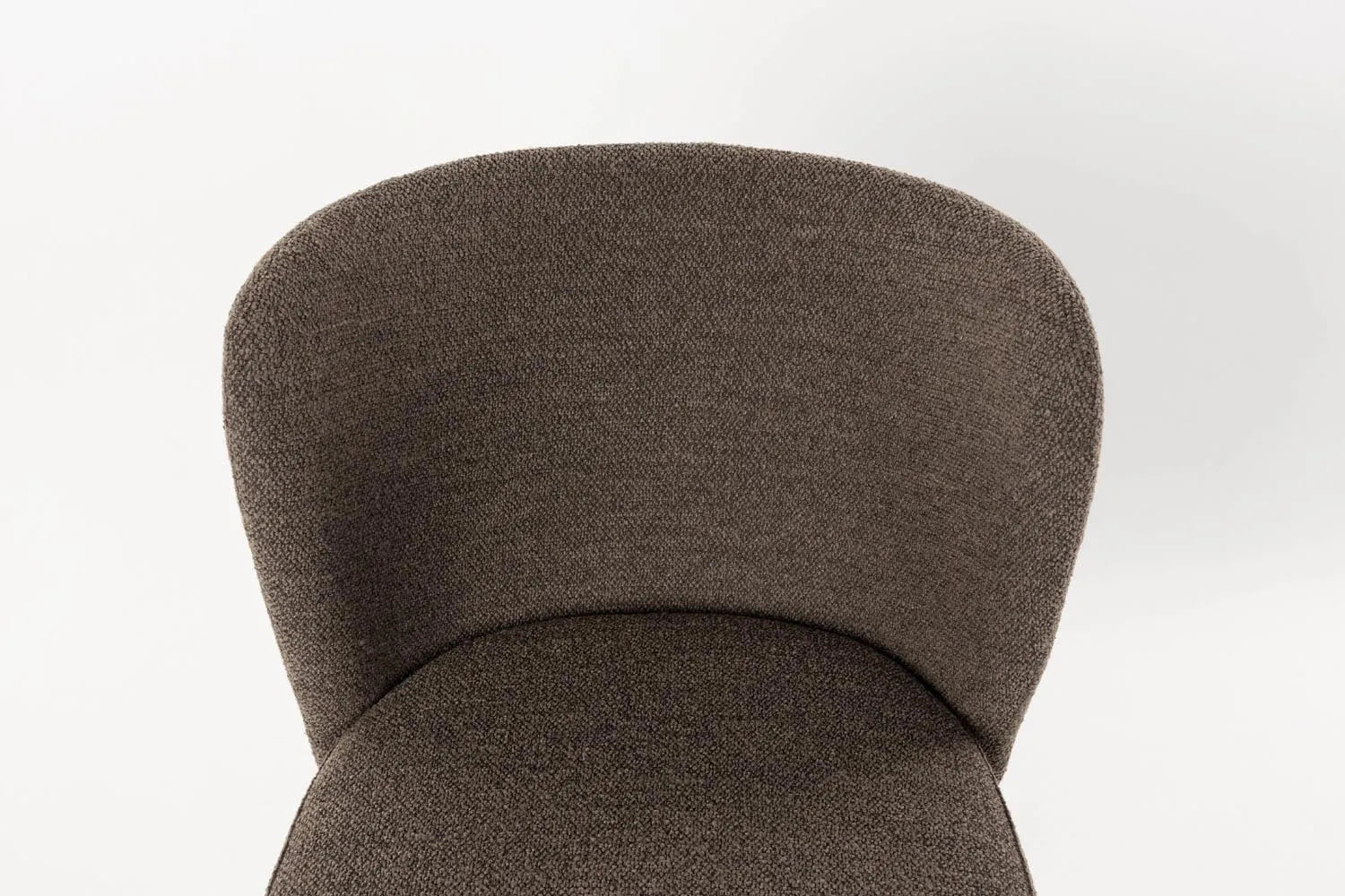 Eleganter Guus Stuhl Braun: Perfekte Ergänzung für Ihr Zuhause.