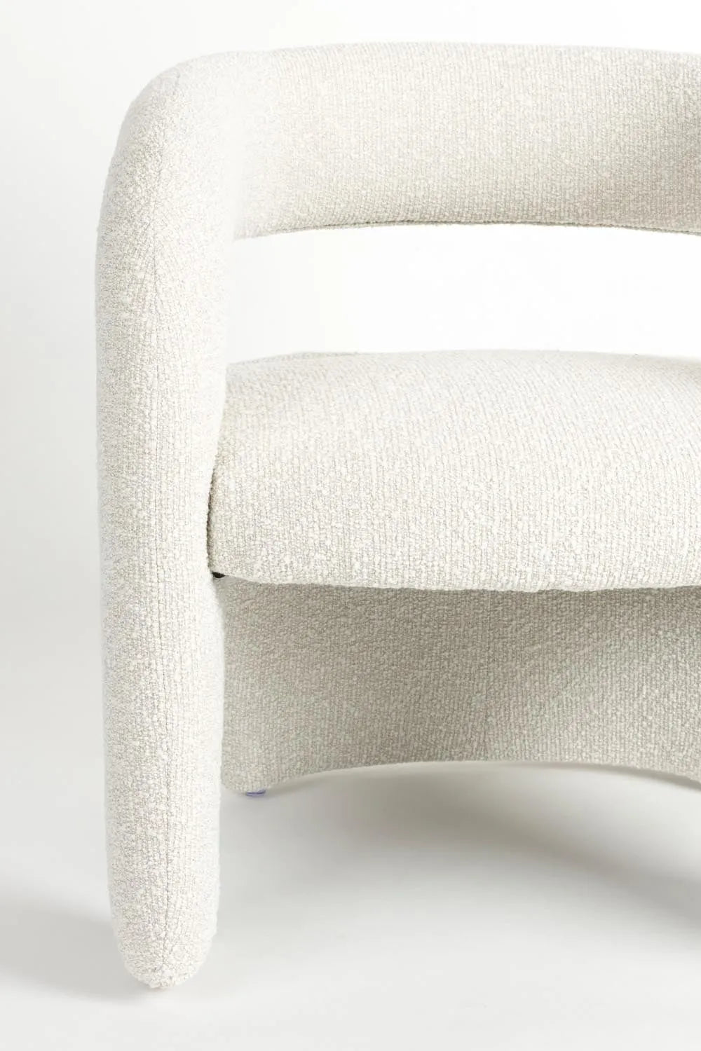 Loungesessel Nova: Komfort und Stil für Ihr modernes Zuhause.