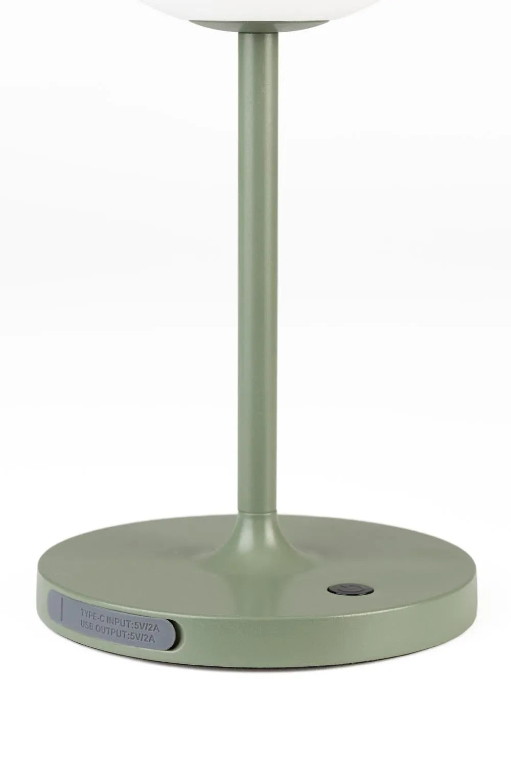 Elegante Tischlampe in Grün von White Label Living – ideal für stilvolle Akzente im Büro oder Wohnzimmer.