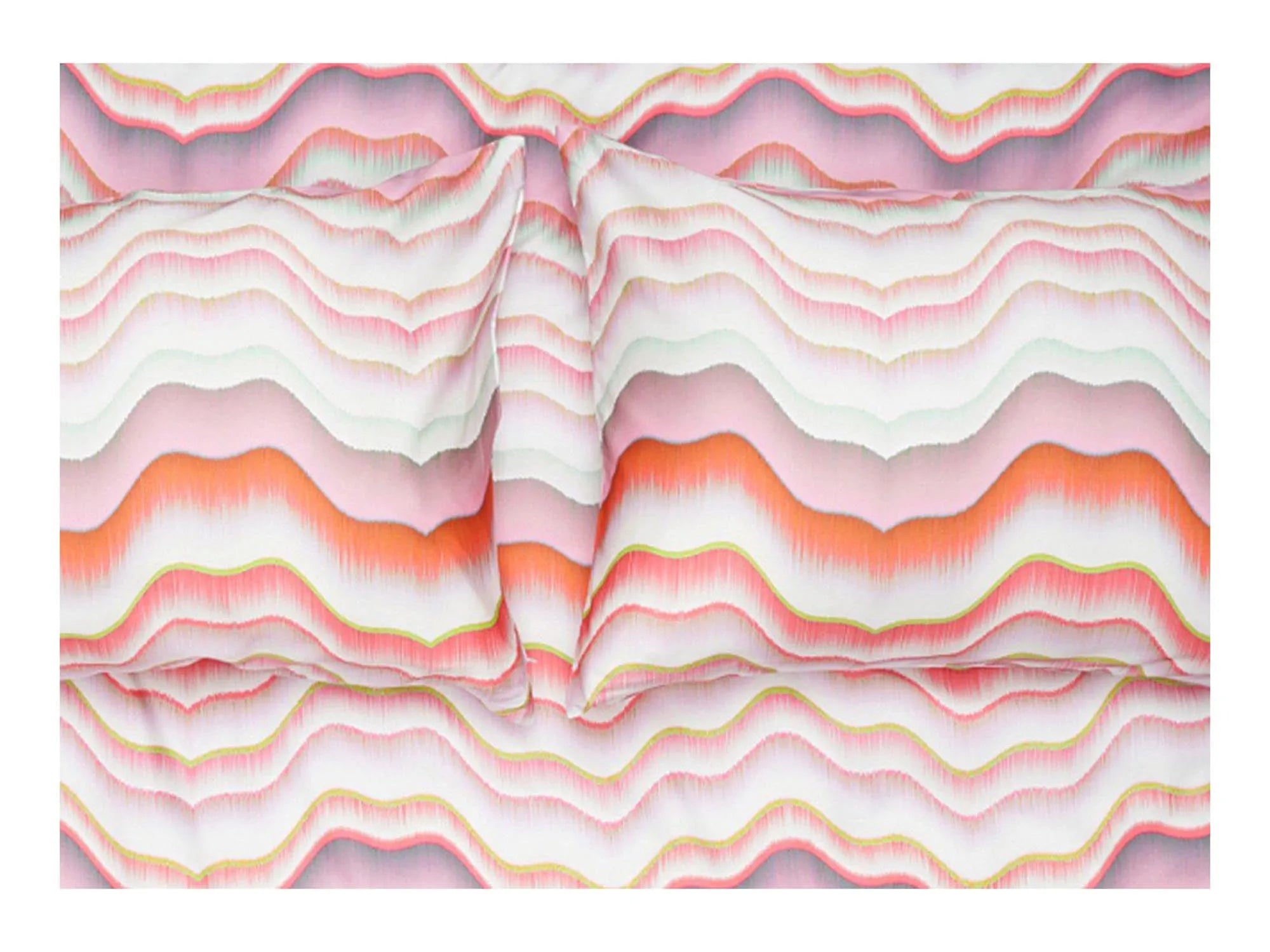 Kissenbezug Lifeline von ZigZagZurich: Stilvolles Satin-Design.