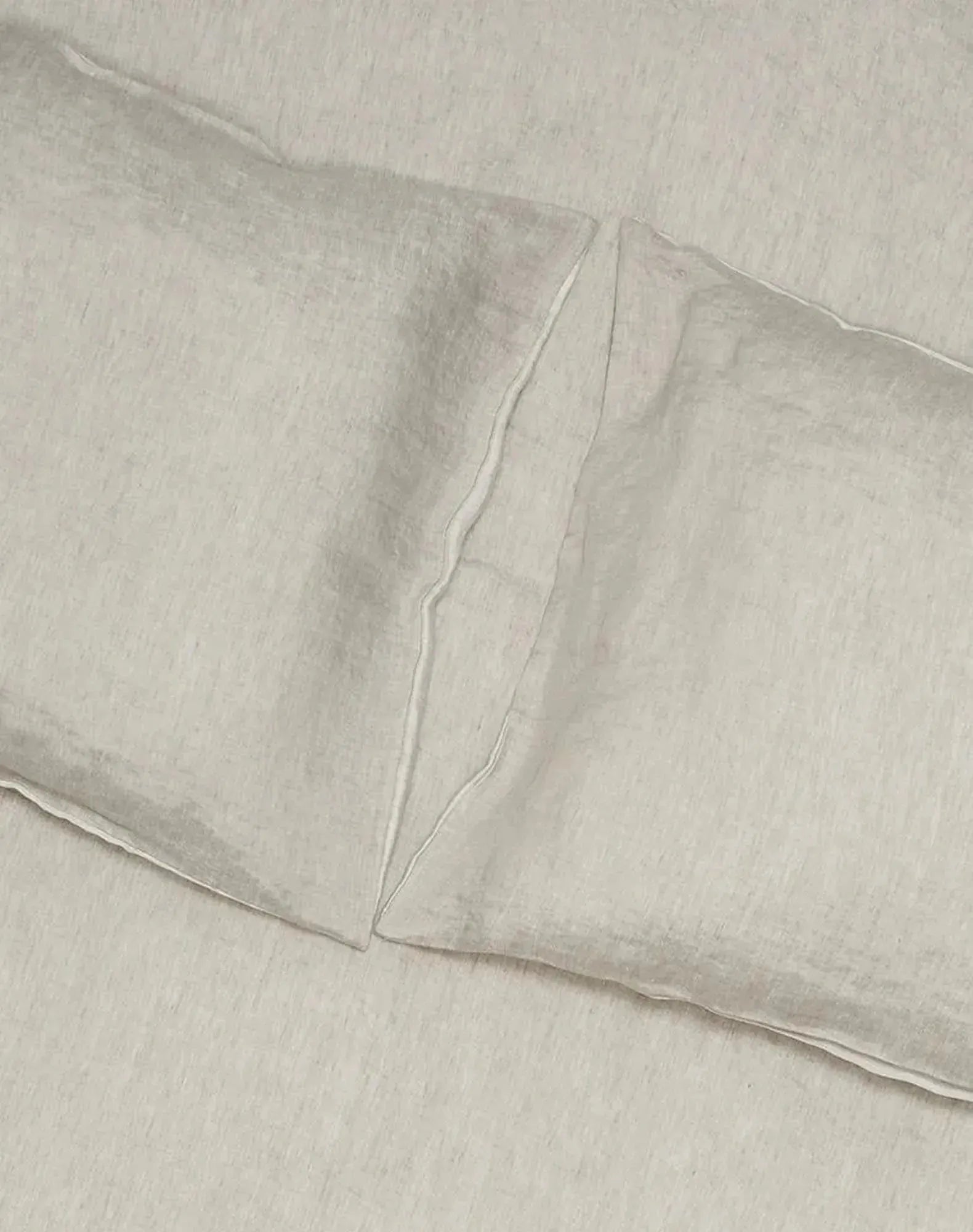 ZigZagZurich Bettwäsche: Luxuriöses Stonewashed-Design in Two Tone.
