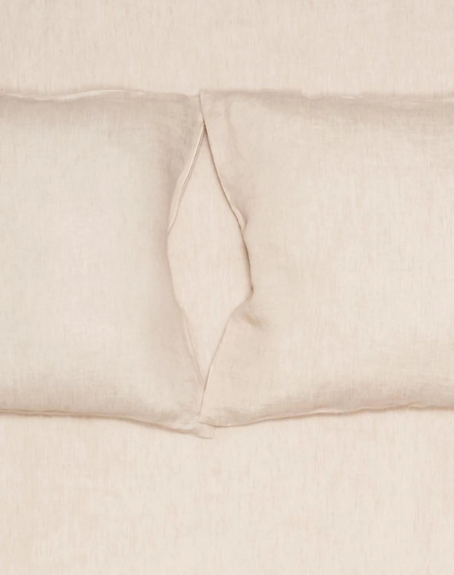 ZigZagZurich: Elegantes, zweifarbiges Leinen-Fixleintuch, stonewashed.