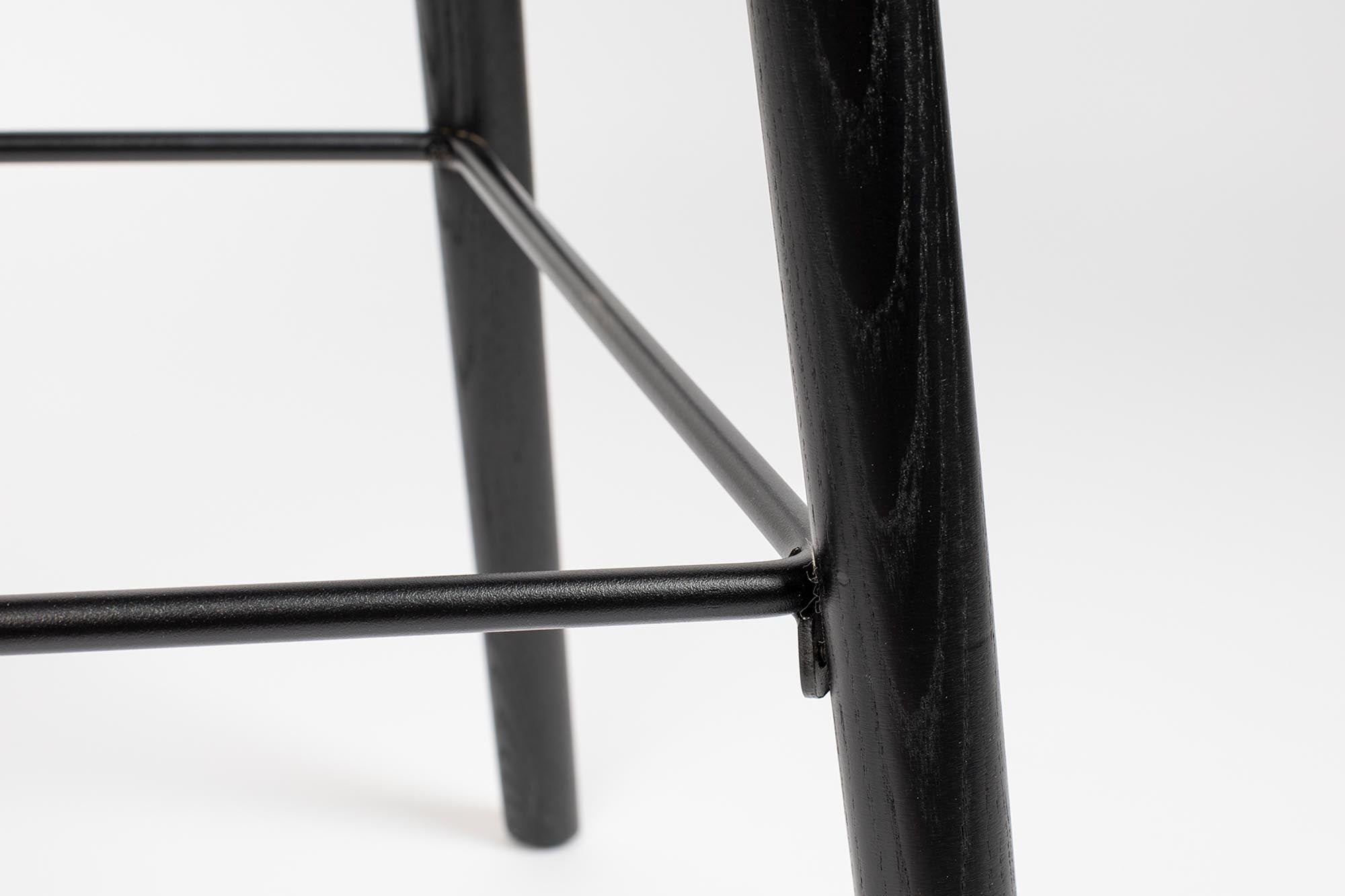 Eleganter Barstuhl Albert Kuip: Perfekte Mischung aus Stil und Komfort.