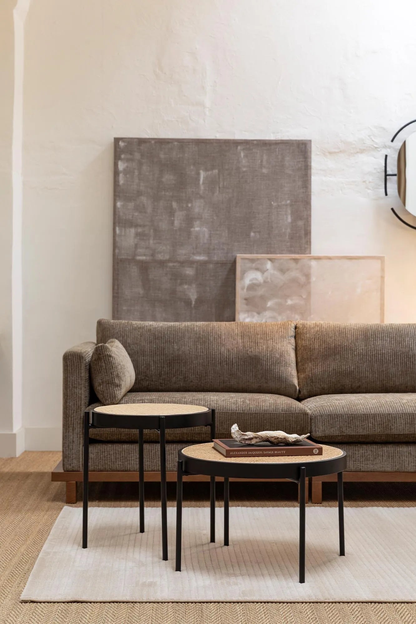 Zuiver Sofa Blossom: Komfortabler 3-Sitzer mit modernem Design.