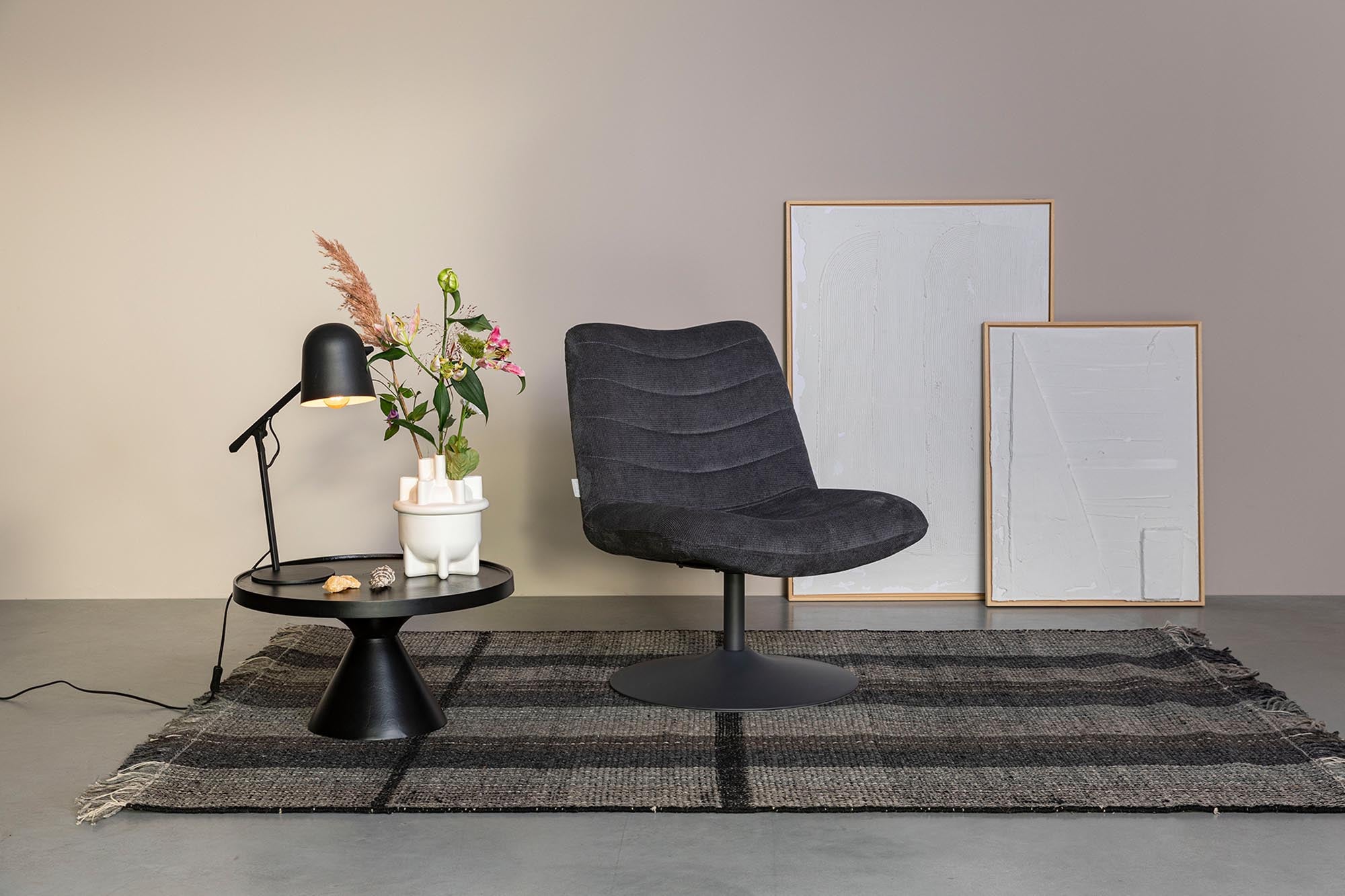 Stilvoller Zuiver Bubba Sessel: Ihr Rückzugsort für pure Entspannung.