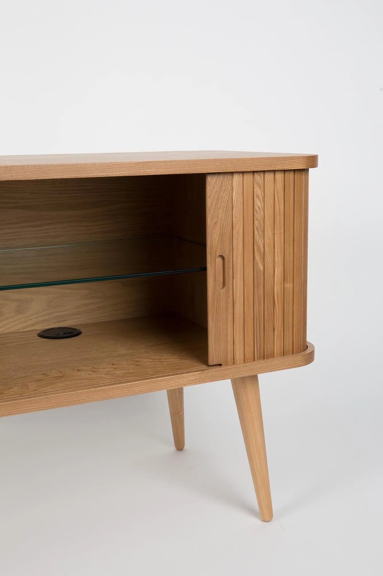 Elegantes Zuiver Sideboard Barbier: Retro-Design mit modernem Twist.