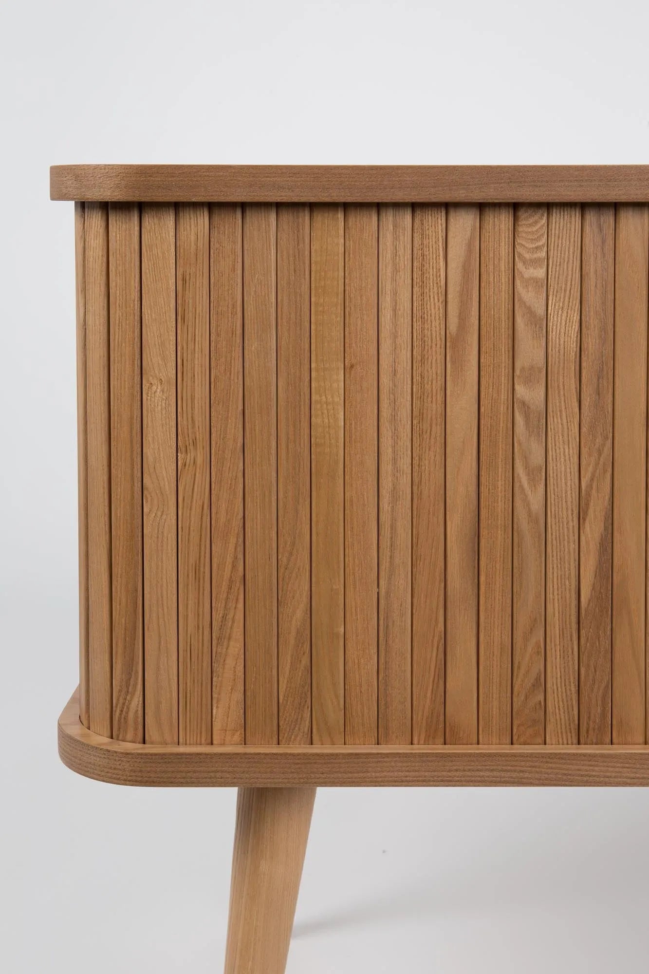 Elegantes Sideboard Barbier: Retro-Design mit zeitgemäßem Flair.