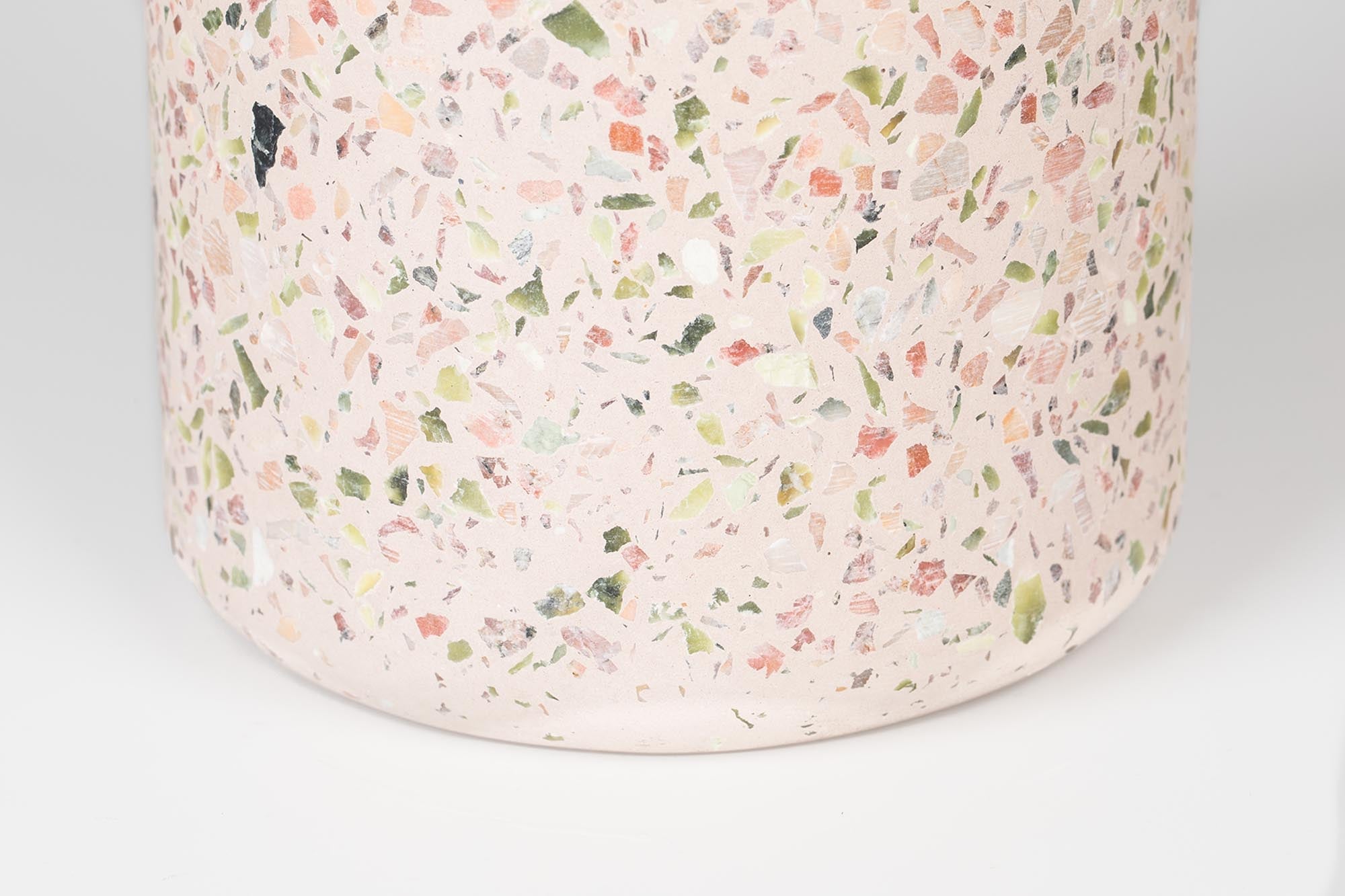 Vase Fajen in Pink präsentiert im Onlineshop von KAQTU Design AG. Vase ist von Zuiver