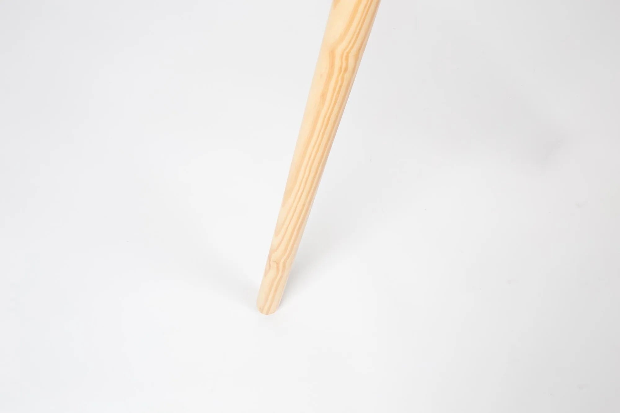 Zuiver Pinnacle Garderobenständer: Funktionalität trifft auf Design.