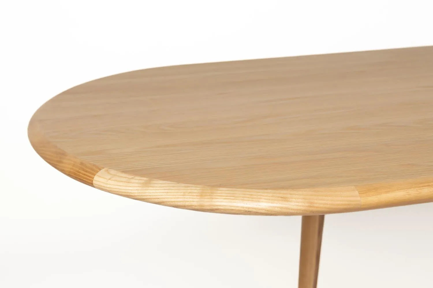 Stilvoller Zuiver Twist Tisch ausziehbar, Eiche, 180/240x90 cm.