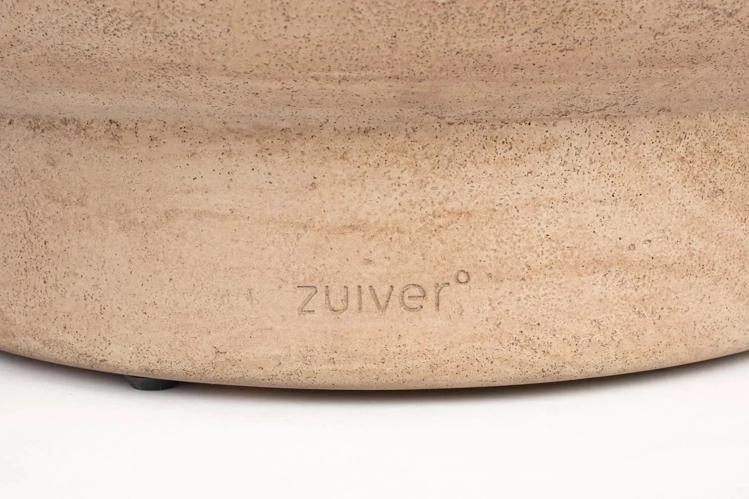Moderner runder Zuiver Couchtisch, ideal für stilvolle Wohnzimmer.