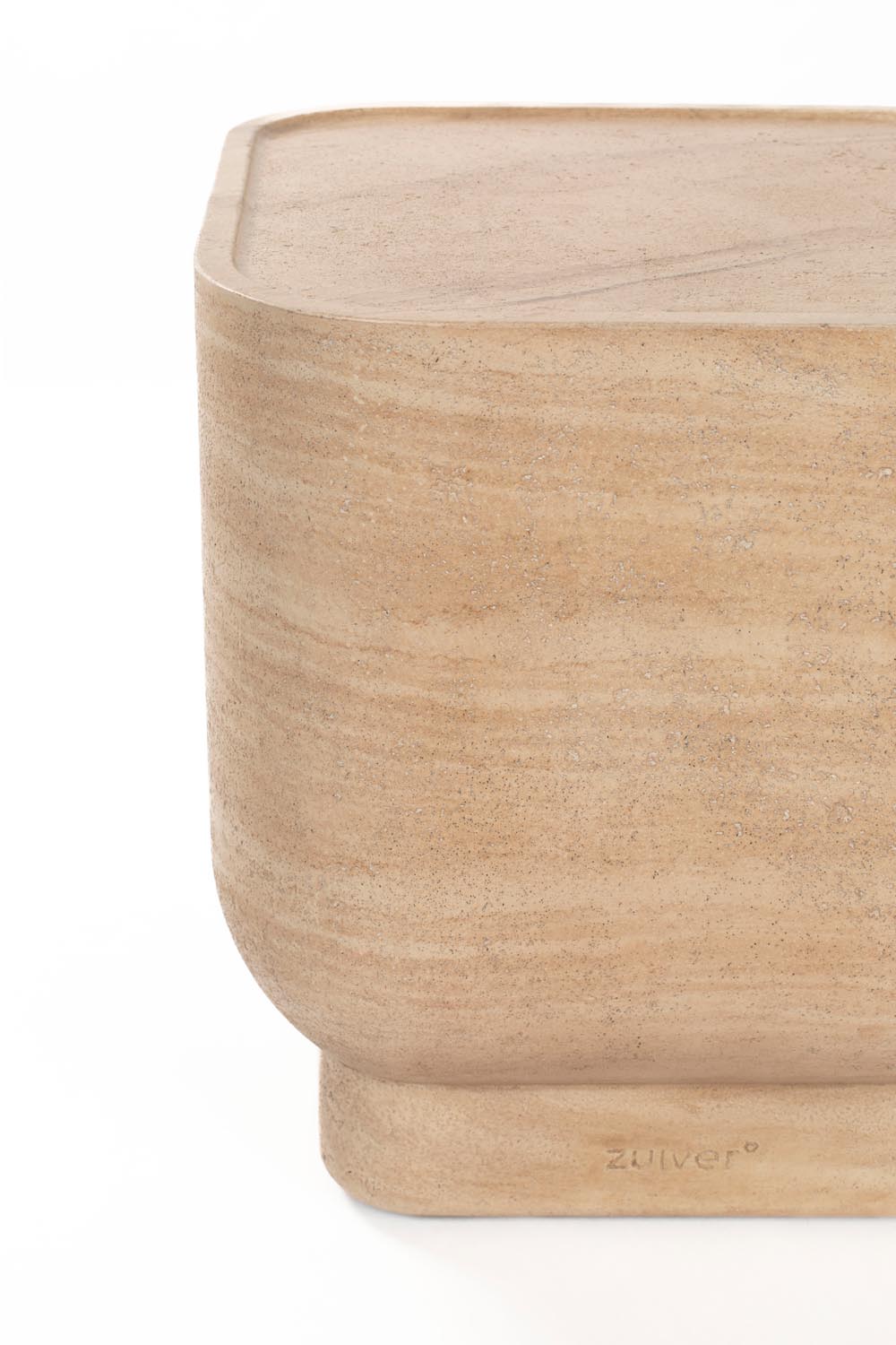Eleganter Zuiver Beistelltisch, quadratisch, aus hochwertigem Holz.