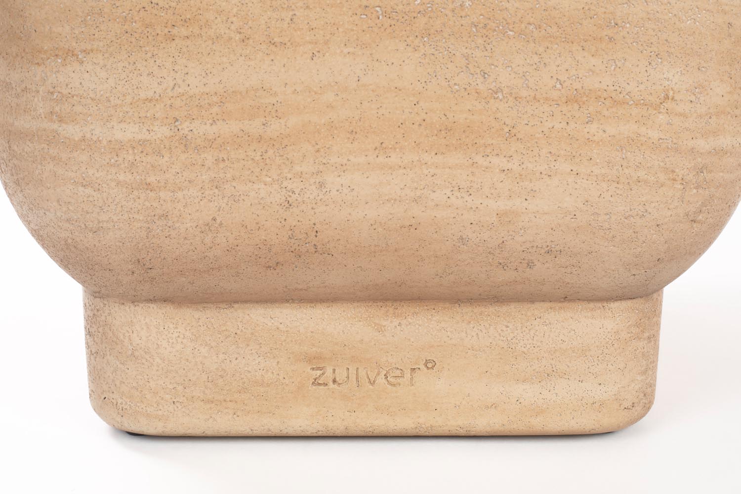 Moderner Zuiver Beistelltisch, quadratisch, aus edlem Holz gefertigt.